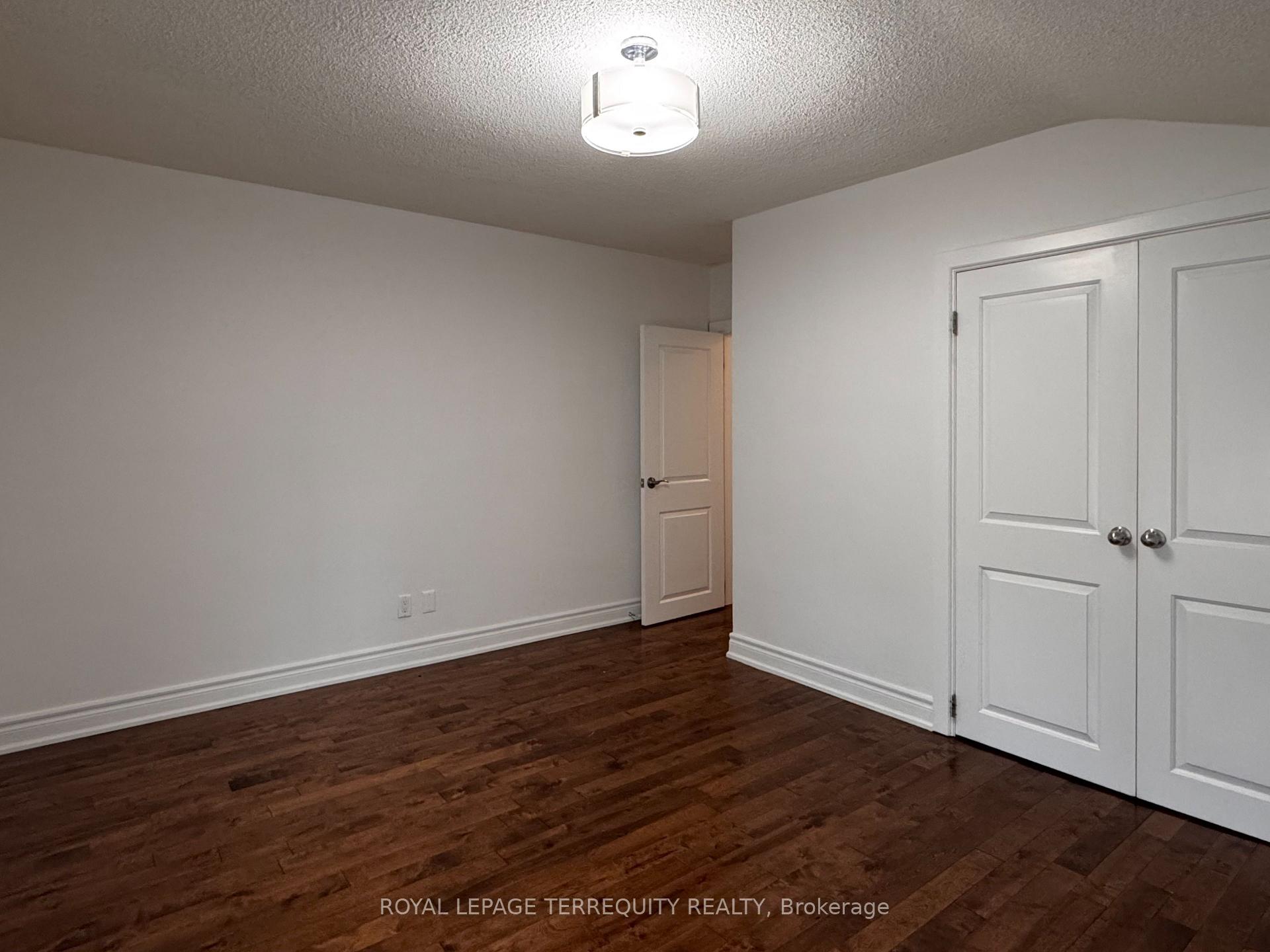 Photo 12 of 154 Sedgemount Drive, Scarborough, Woburn — HOMEH