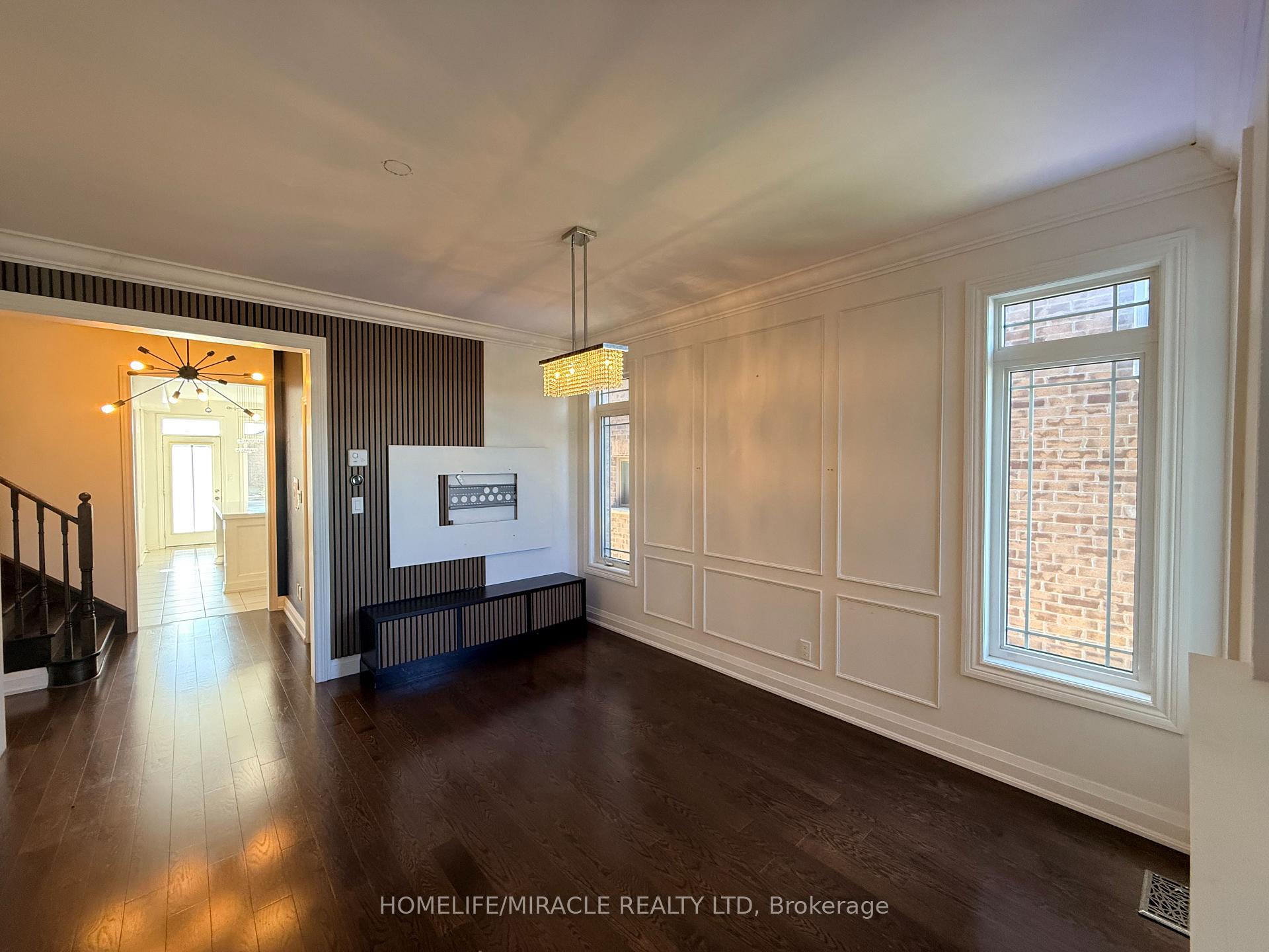 Photo 4 of 55 Treetops Boulevard, New Tecumseth, Alliston — HOMEH