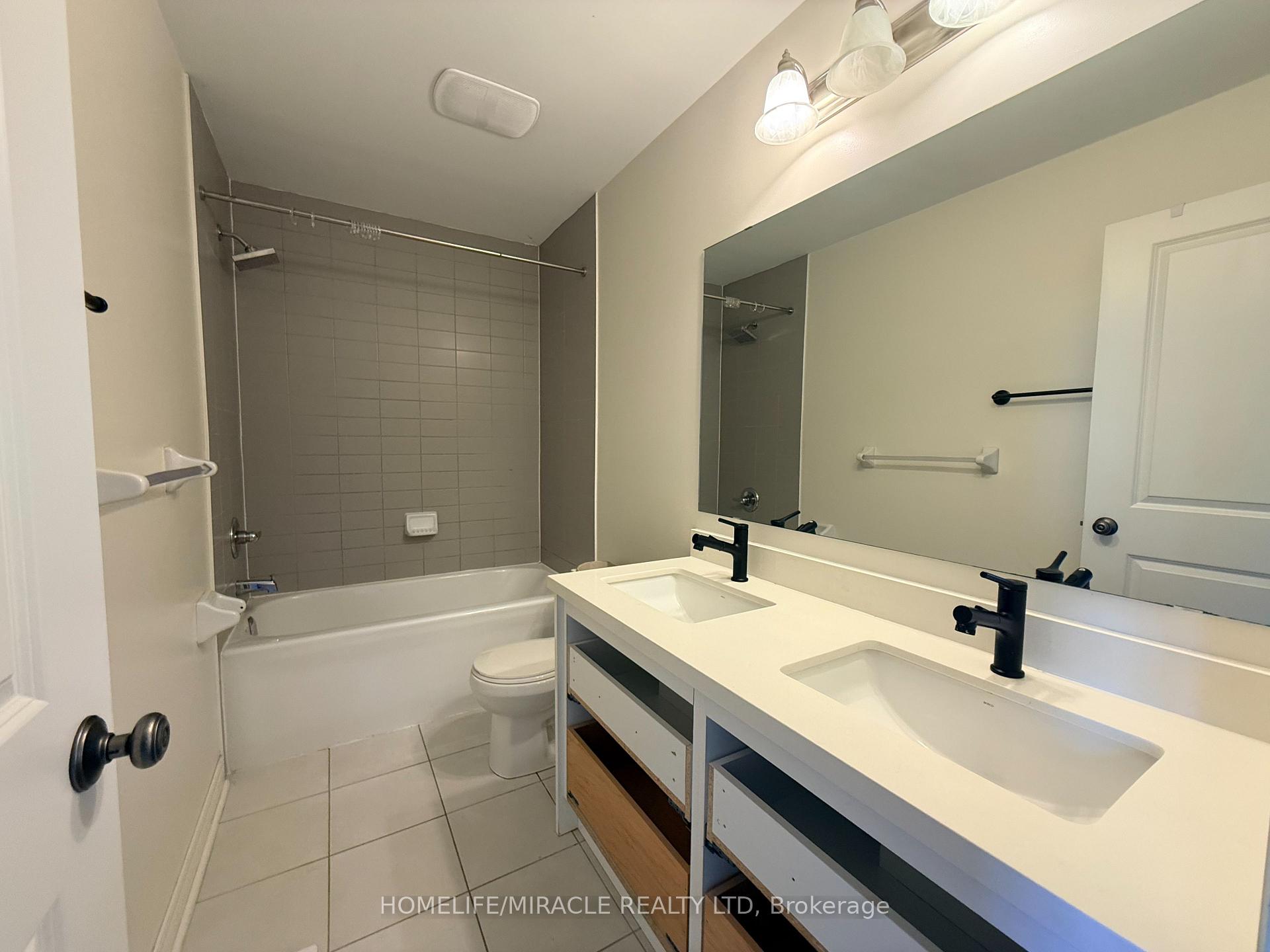 Photo 28 of 55 Treetops Boulevard, New Tecumseth, Alliston — HOMEH