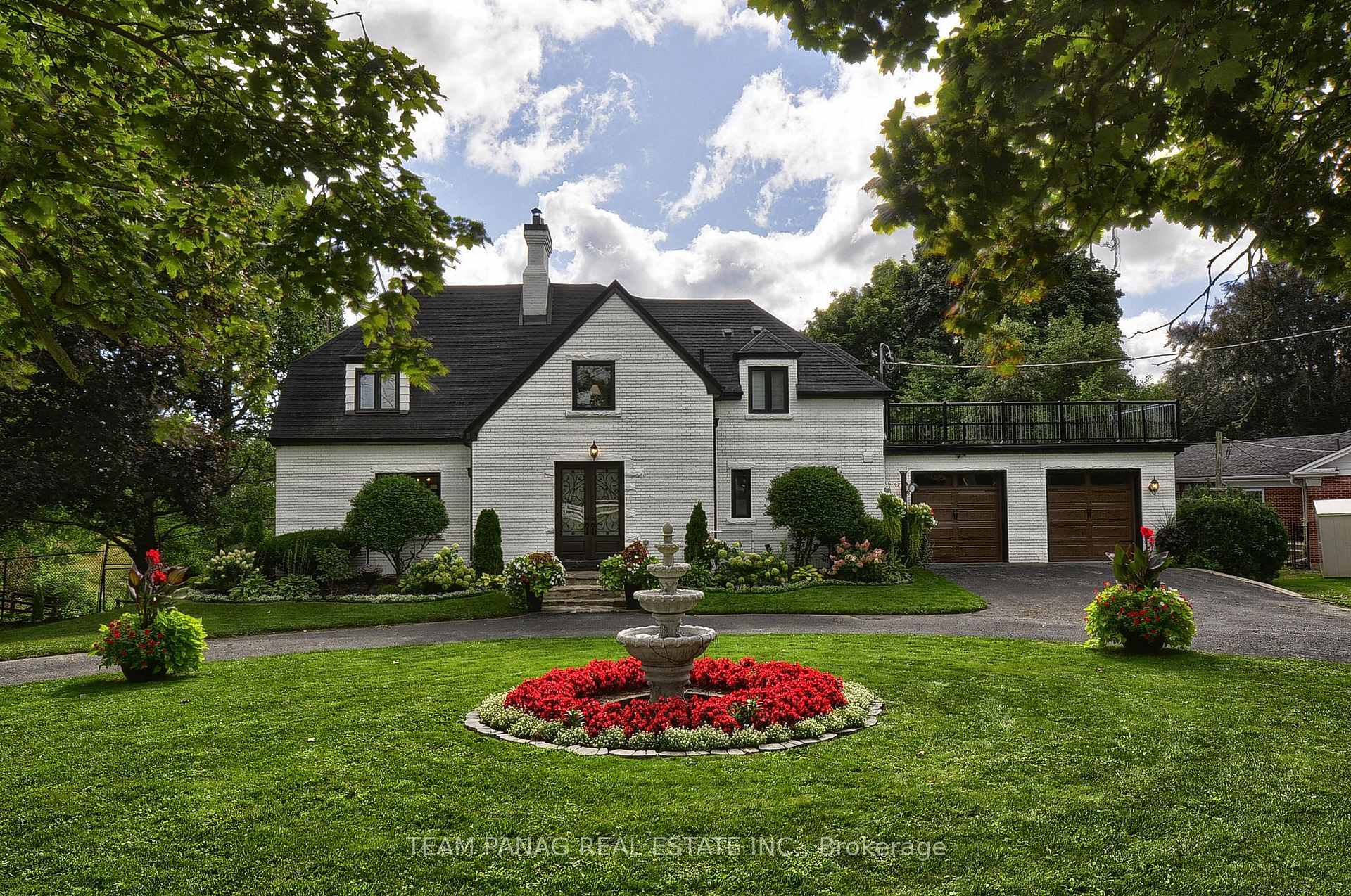 Photo of 300 Mount Pleasant Road