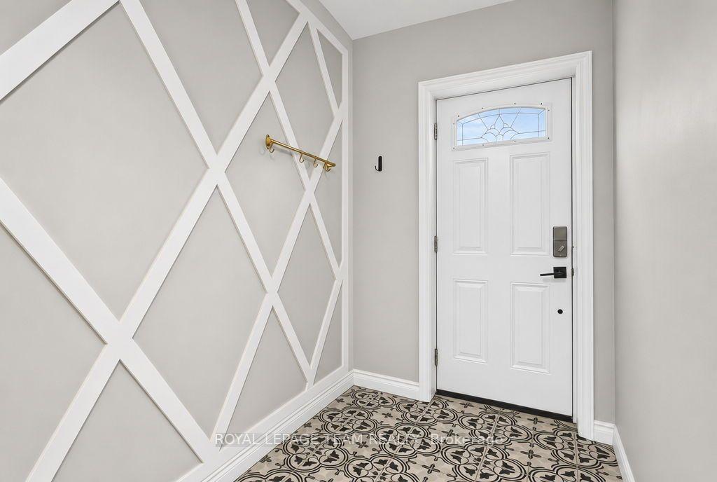 Photo 2 of 353 Arlington Avenue, Ottawa, West Centre Town — HOMEH
