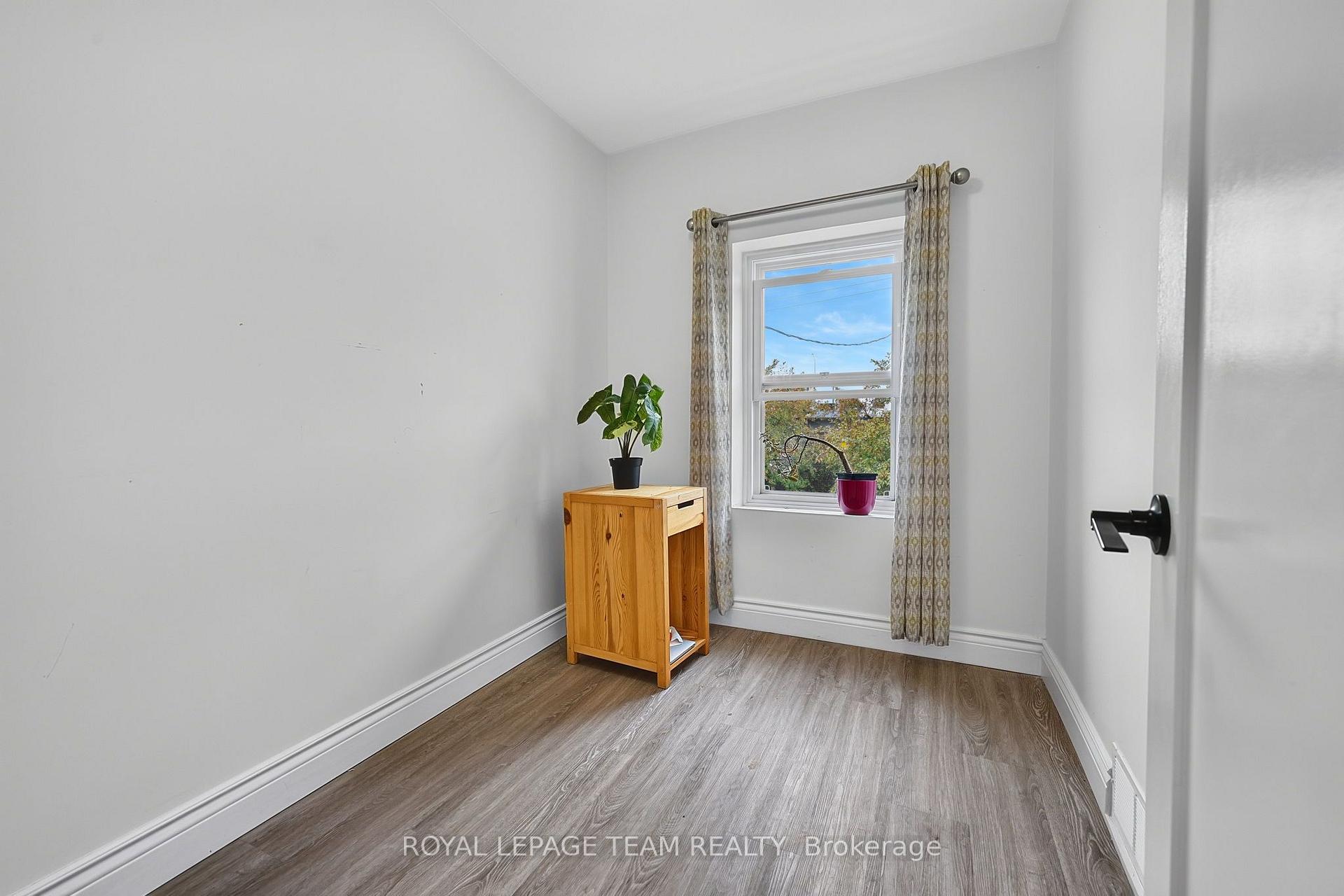 Photo 15 of 353 Arlington Avenue, Ottawa, West Centre Town — HOMEH