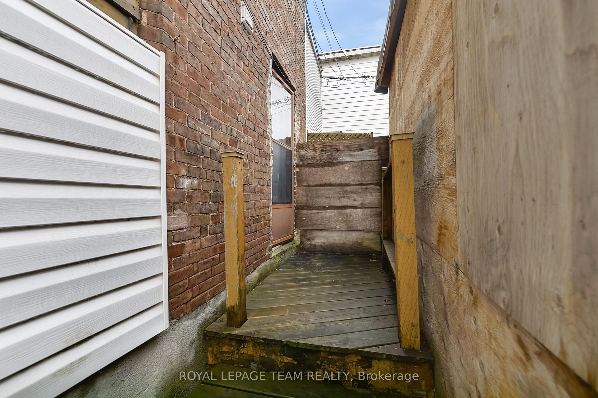 Photo 18 of 353 Arlington Avenue, Ottawa, West Centre Town — HOMEH