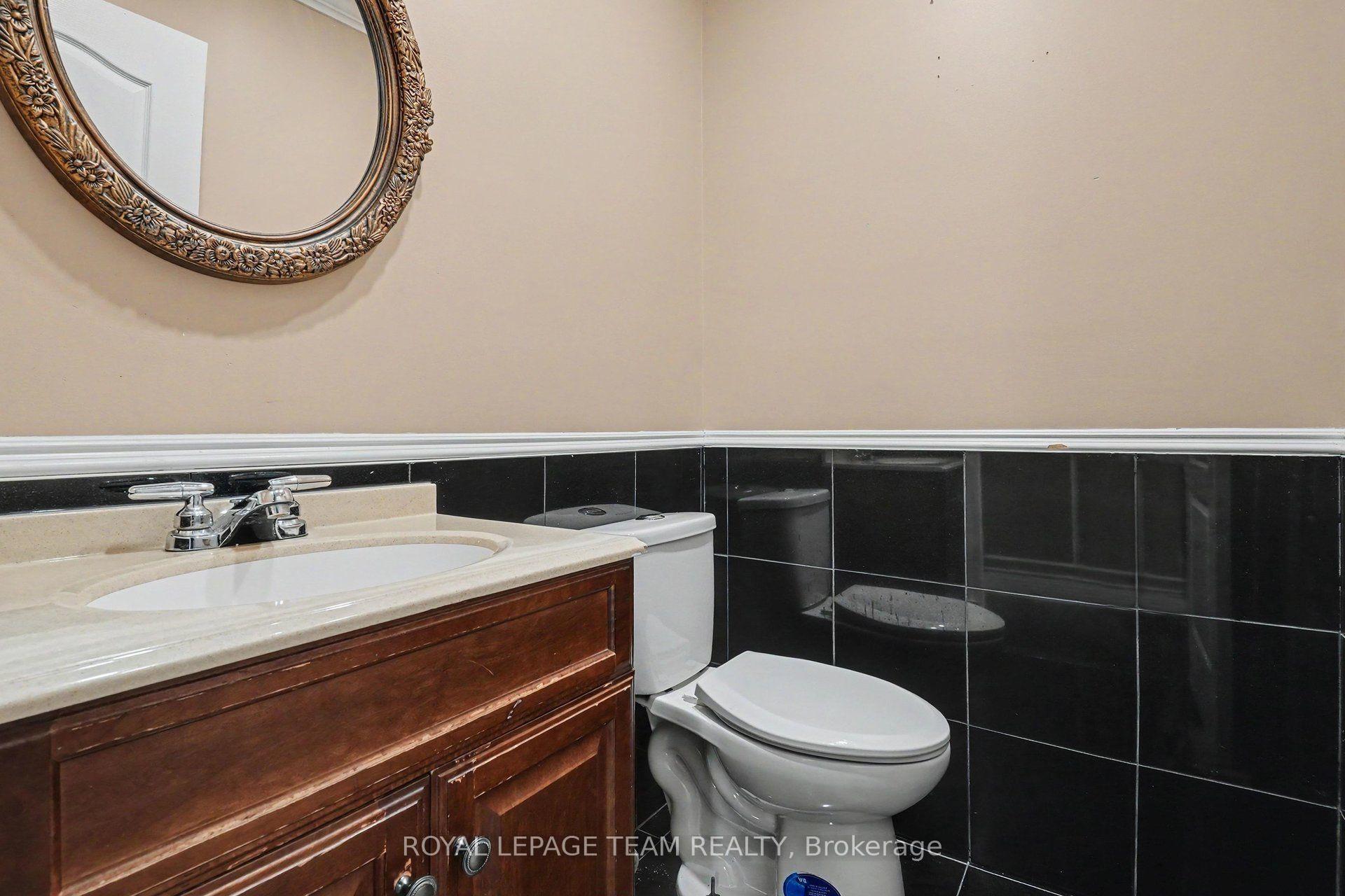 Photo 15 of 160 Sai Crescent, Ottawa, Hunt Club Park — HOMEH