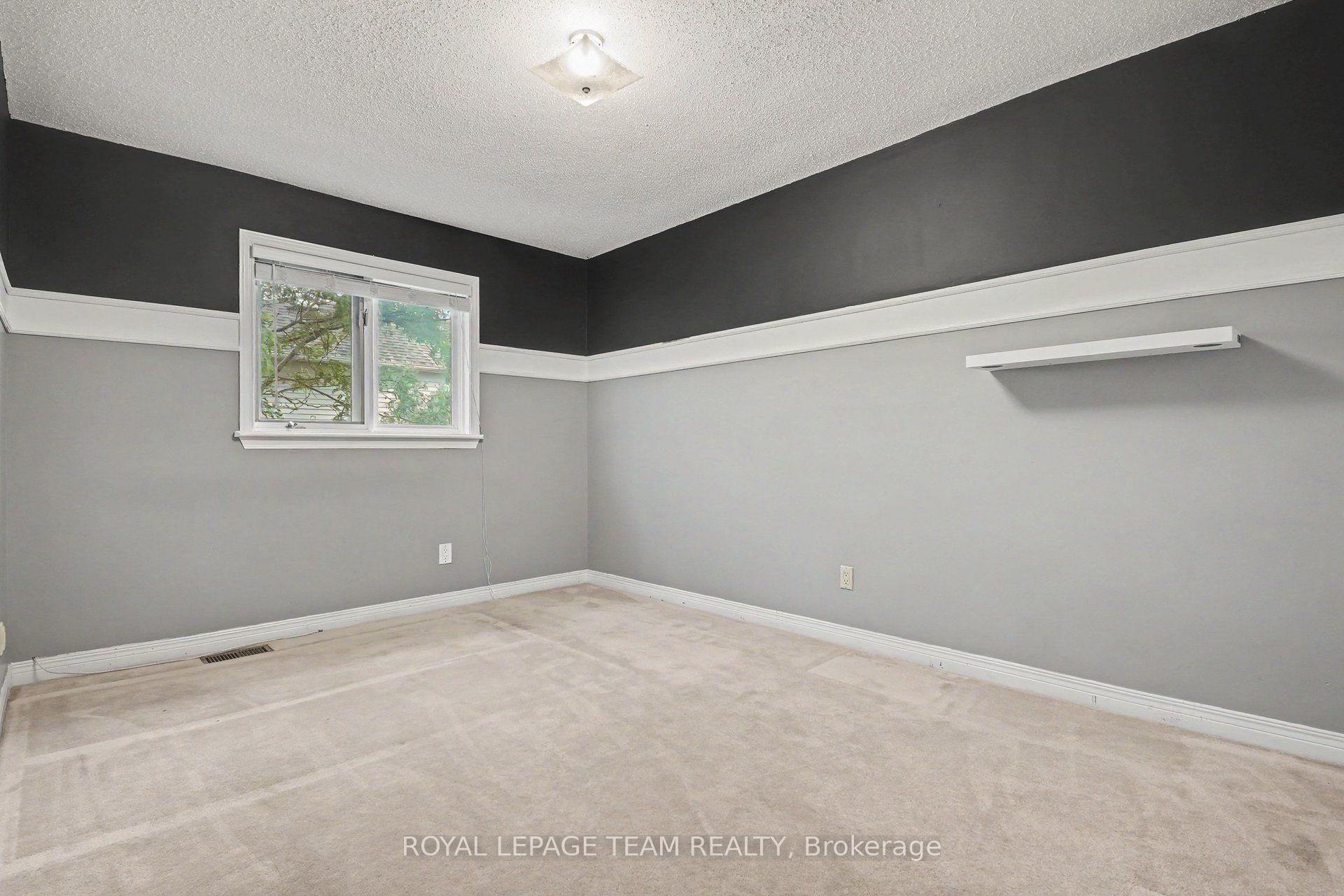 Photo 29 of 160 Sai Crescent, Ottawa, Hunt Club Park — HOMEH