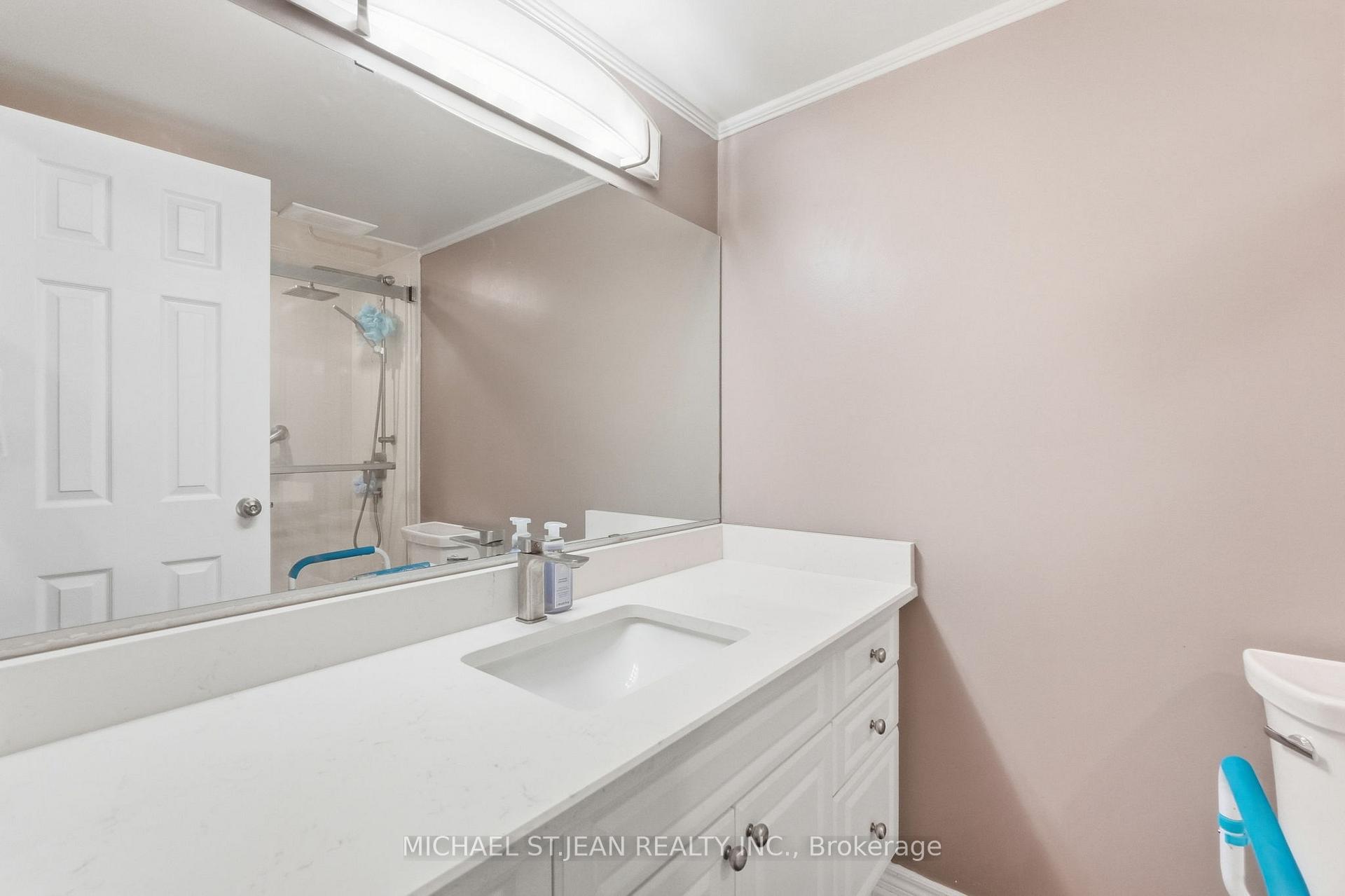 Photo 24 of Unit 705, 301 Frances Avenue, Hamilton, Stoney Creek — HOMEH
