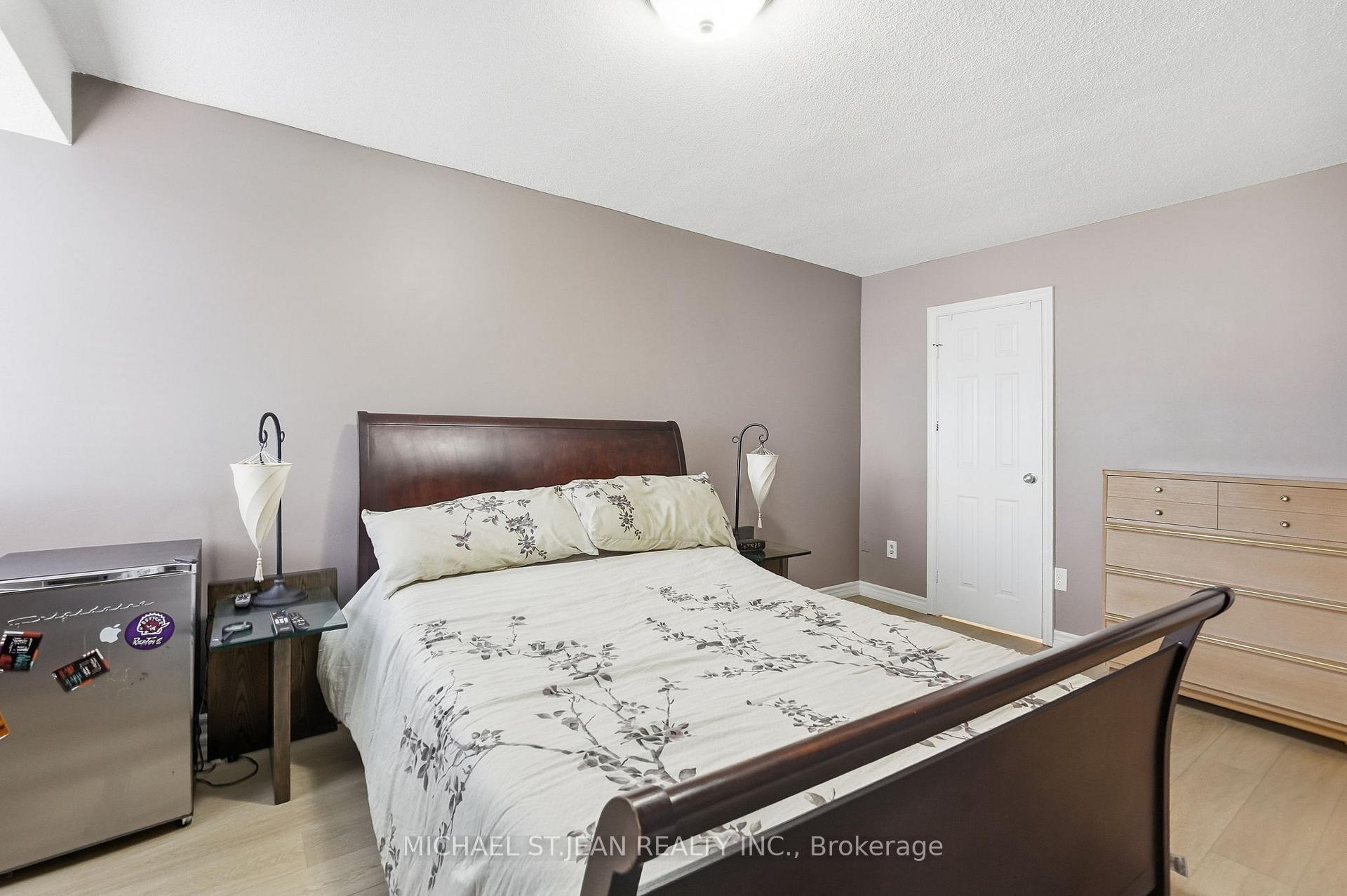 Photo 28 of Unit 705, 301 Frances Avenue, Hamilton, Stoney Creek — HOMEH
