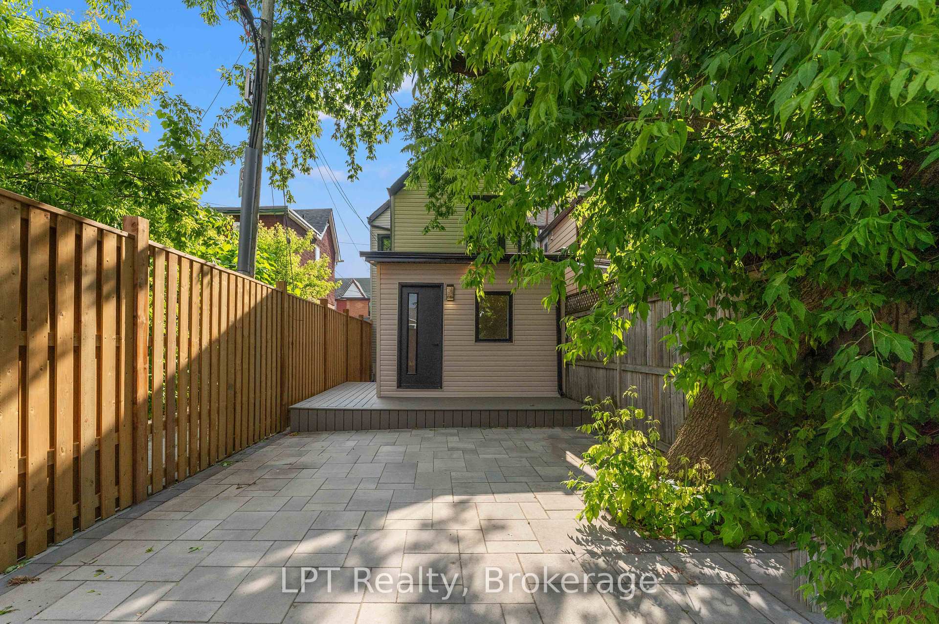 Photo 21 of 204 Franklin Avenue, Toronto, Dovercourt-Wallace Emerson-Junction — HOMEH