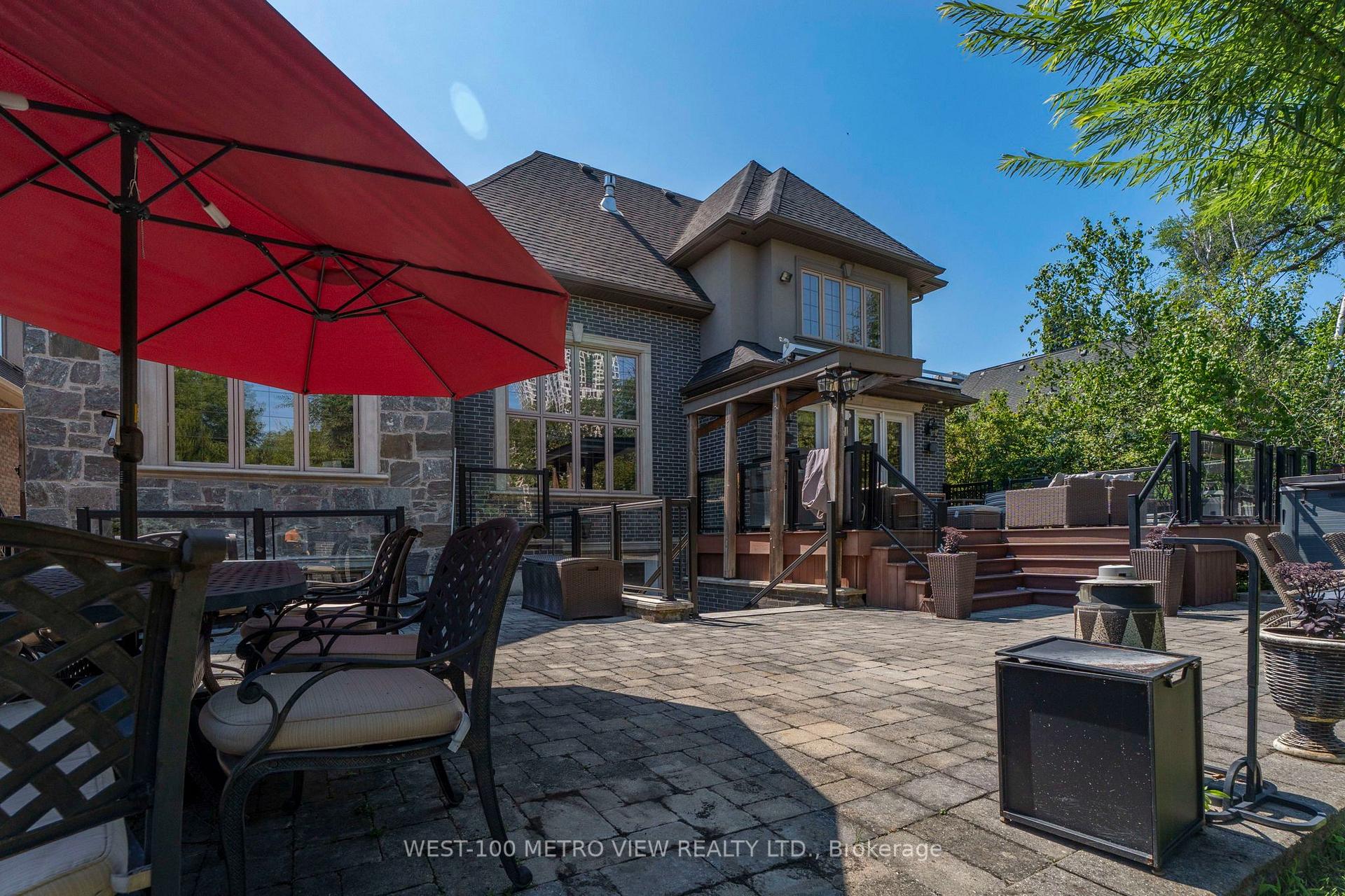 Photo 4 of 3495 Joan Drive, Mississauga, City Centre — HOMEH
