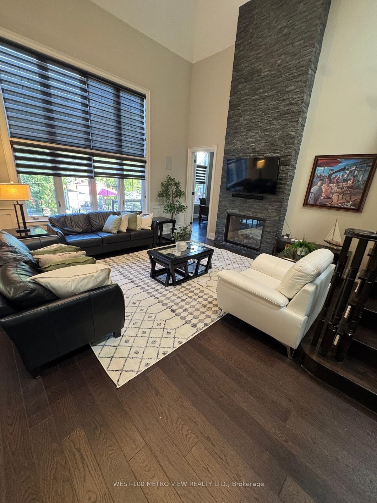 Photo 23 of 3495 Joan Drive, Mississauga, City Centre — HOMEH