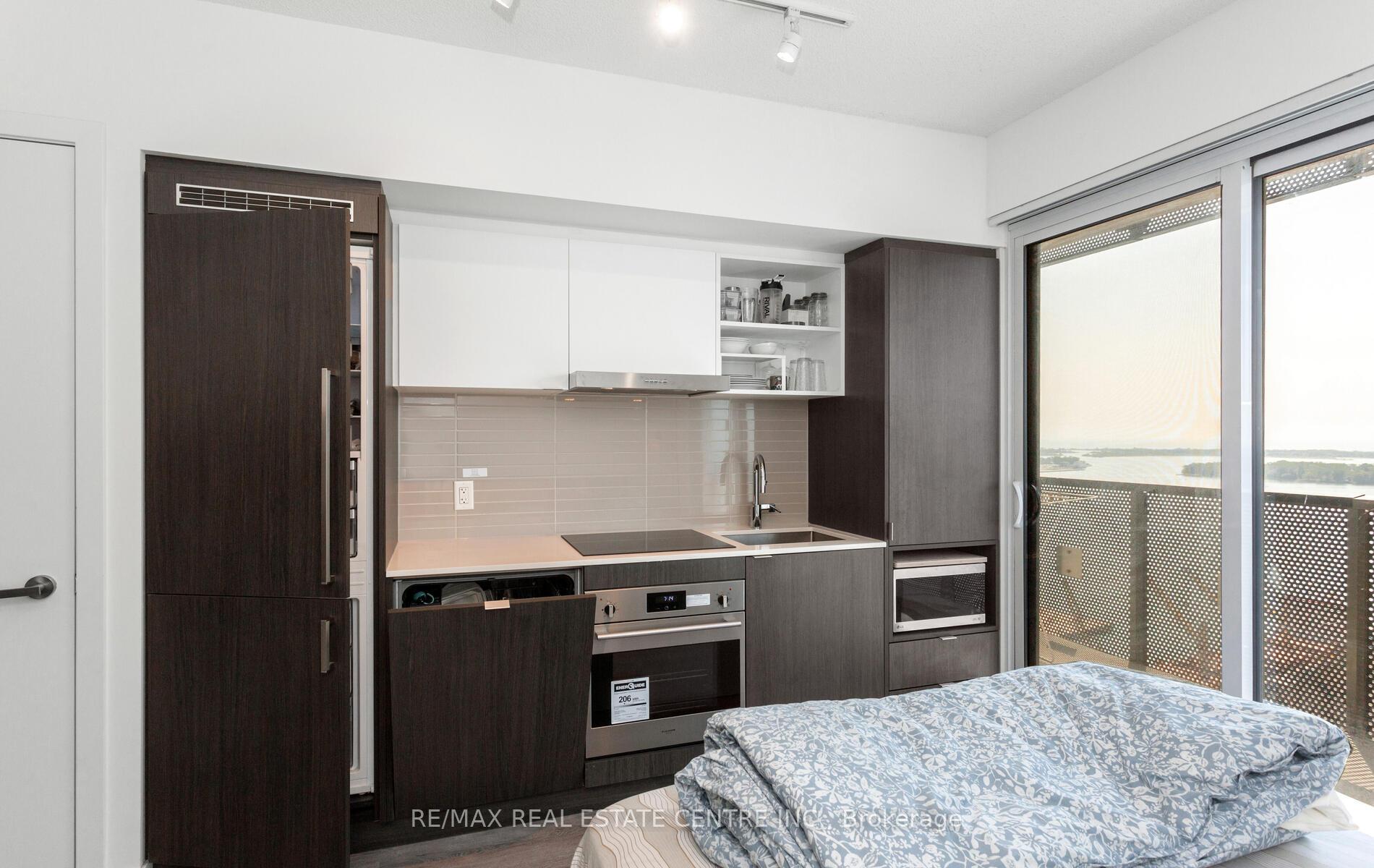 Photo 11 of Unit 3110, 138 Downes Street, Toronto, Waterfront Communities — HOMEH