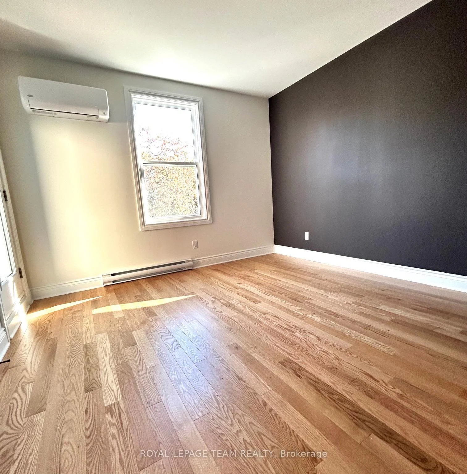 Photo 14 of 238 Bruyere Street, Ottawa, Lower Town/Byward Market — HOMEH