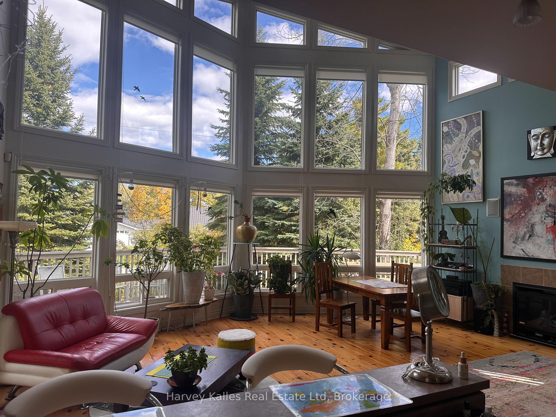 Photo 6 of 61 Constance Blvd. N, Wasaga Beach — HOMEH