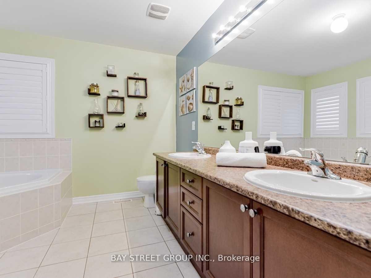 Photo 23 of 80 Geddington Crescent, Markham, Box Grove — HOMEH