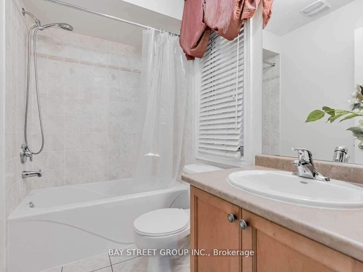 Photo 27 of 80 Geddington Crescent, Markham, Box Grove — HOMEH