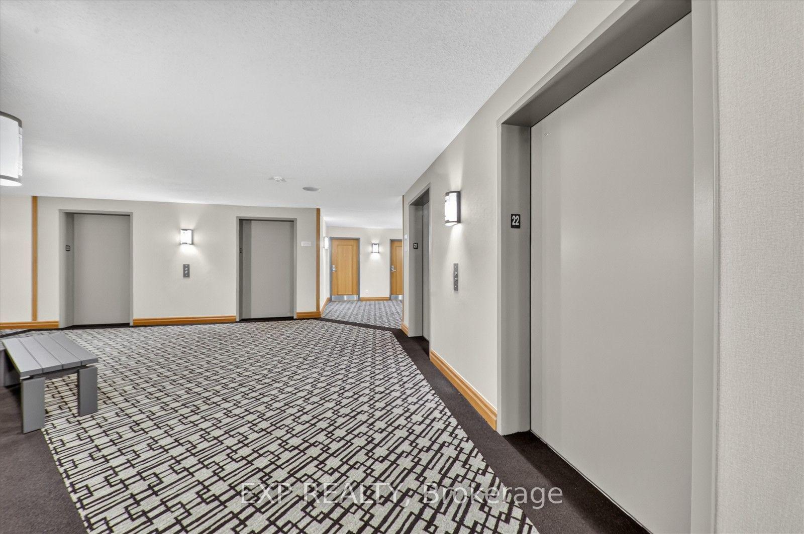 Photo 4 of Unit 2204, 7 Concorde Place, North York, Banbury-Don Mills — HOMEH