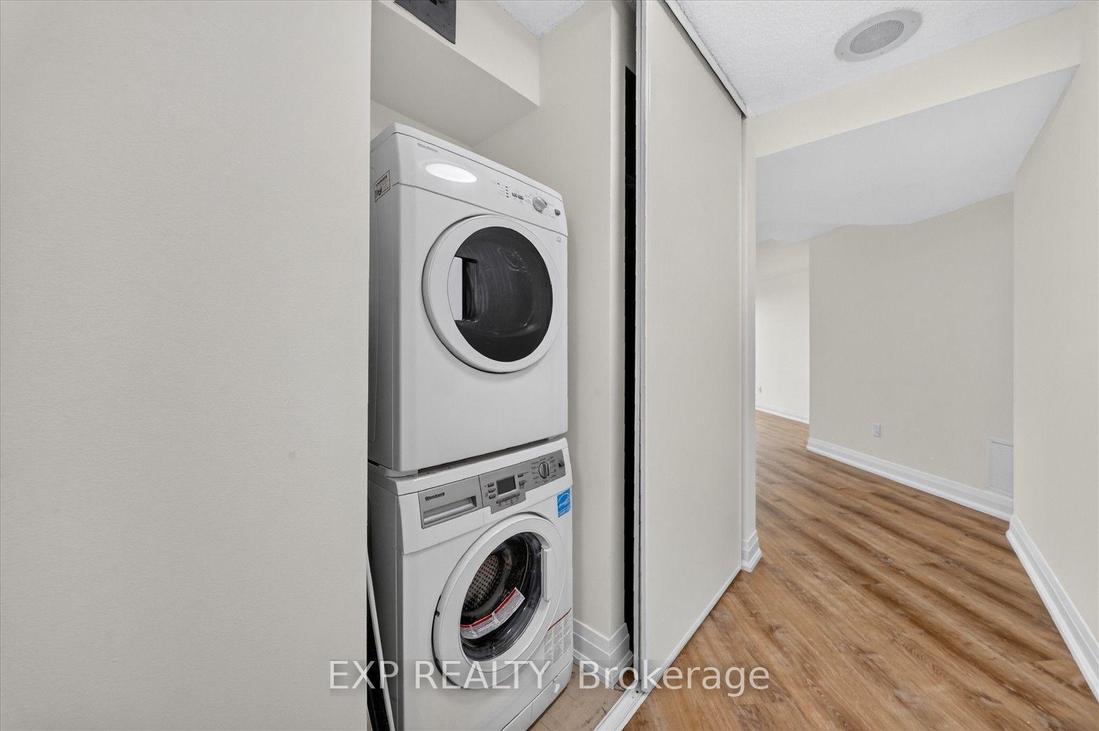 Photo 10 of Unit 2204, 7 Concorde Place, North York, Banbury-Don Mills — HOMEH