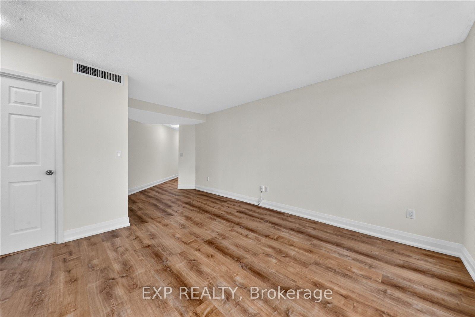 Photo 12 of Unit 2204, 7 Concorde Place, North York, Banbury-Don Mills — HOMEH
