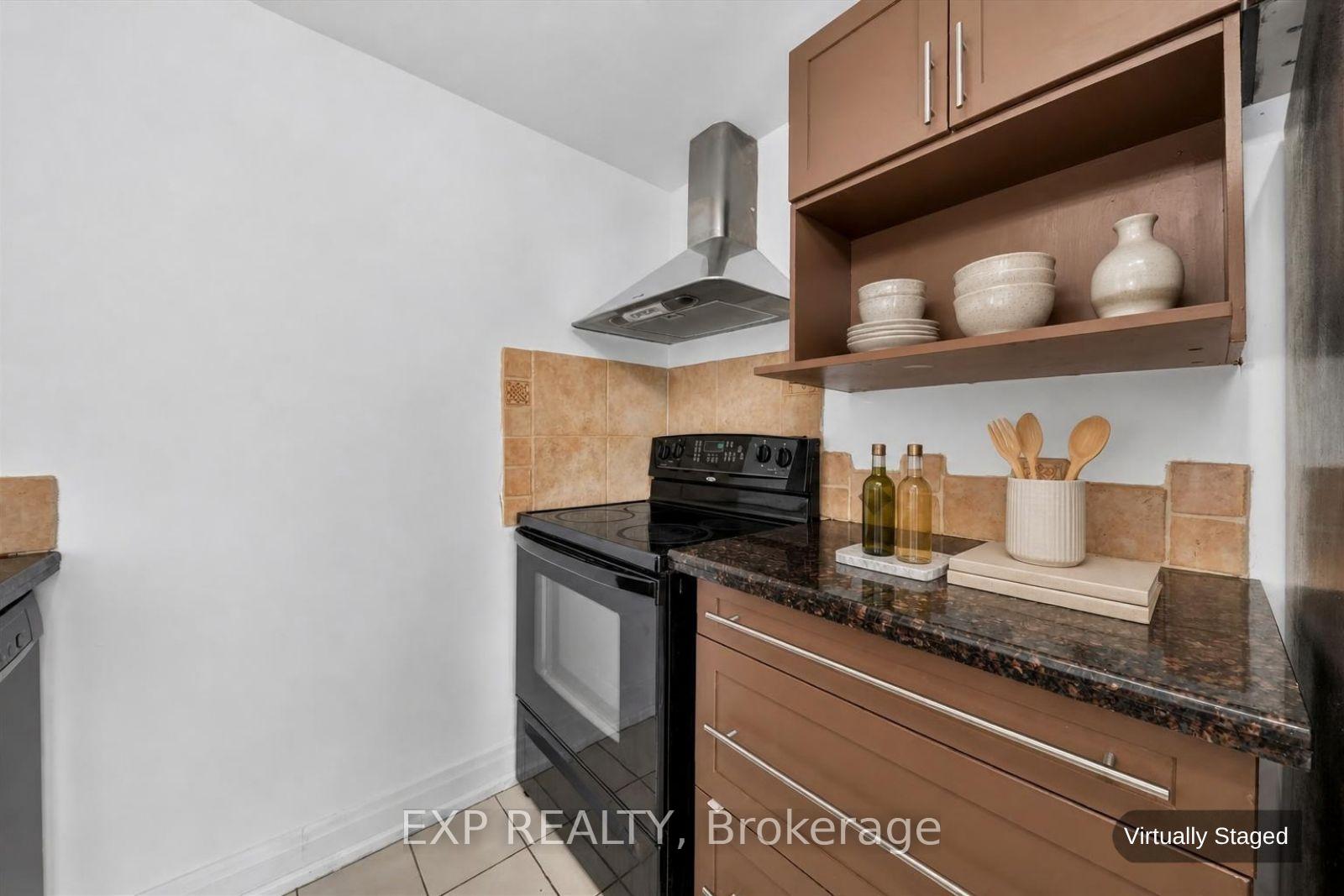 Photo 23 of Unit 2204, 7 Concorde Place, North York, Banbury-Don Mills — HOMEH