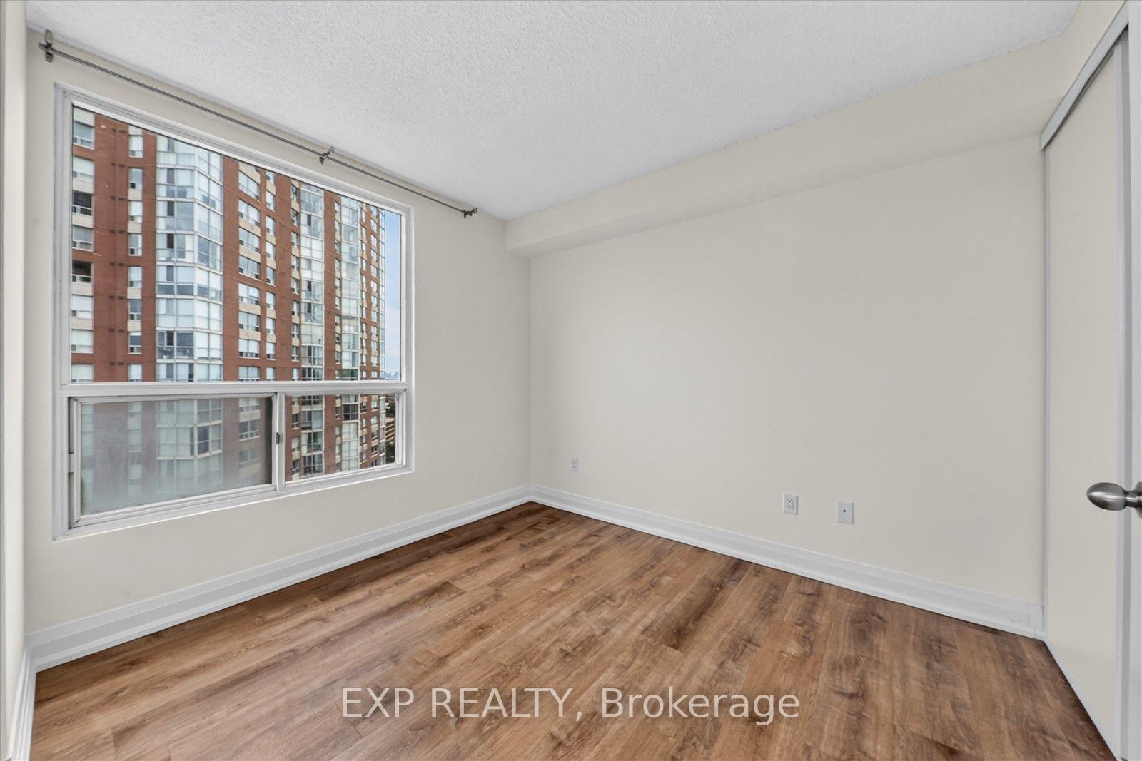 Photo 32 of Unit 2204, 7 Concorde Place, North York, Banbury-Don Mills — HOMEH