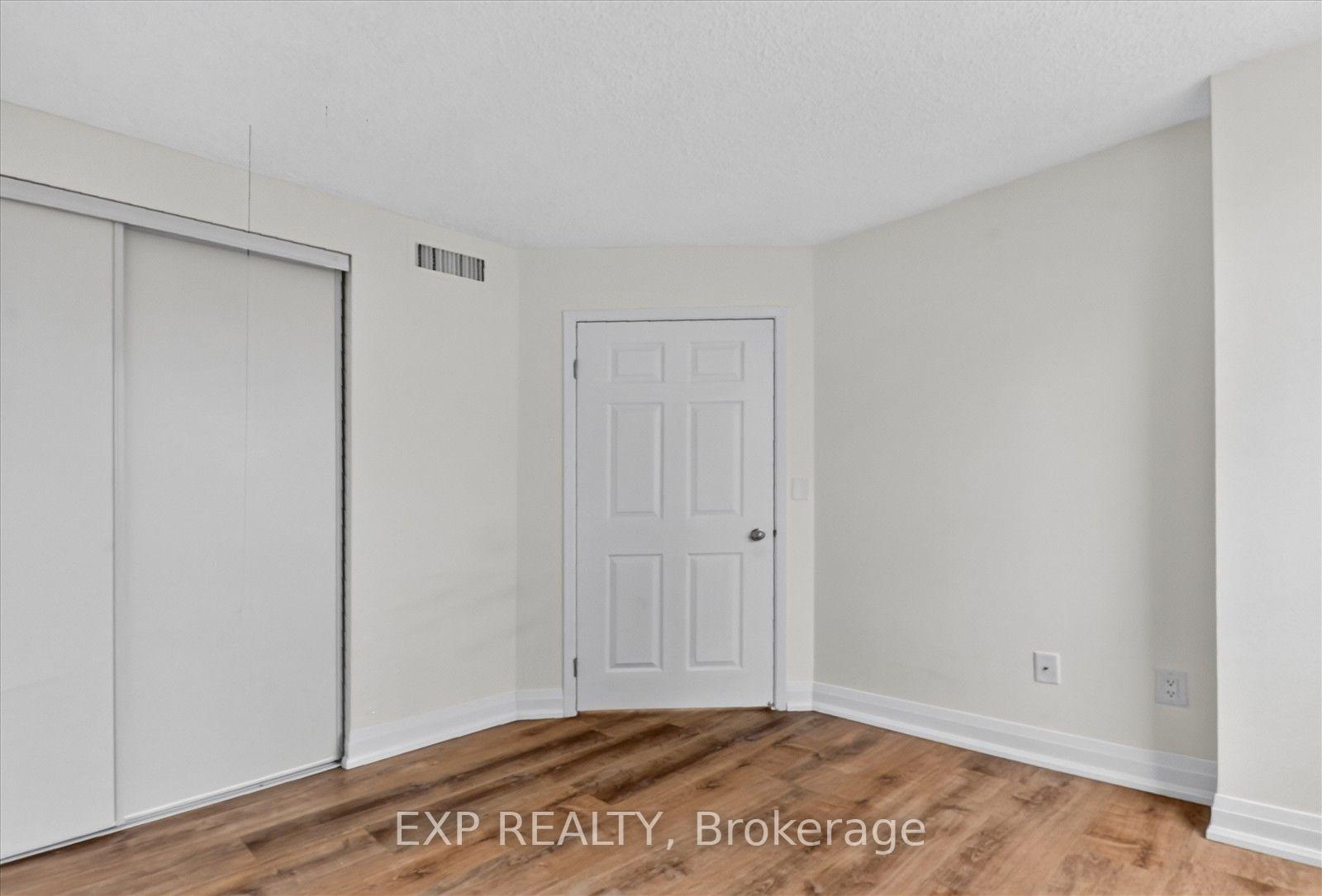 Photo 34 of Unit 2204, 7 Concorde Place, North York, Banbury-Don Mills — HOMEH