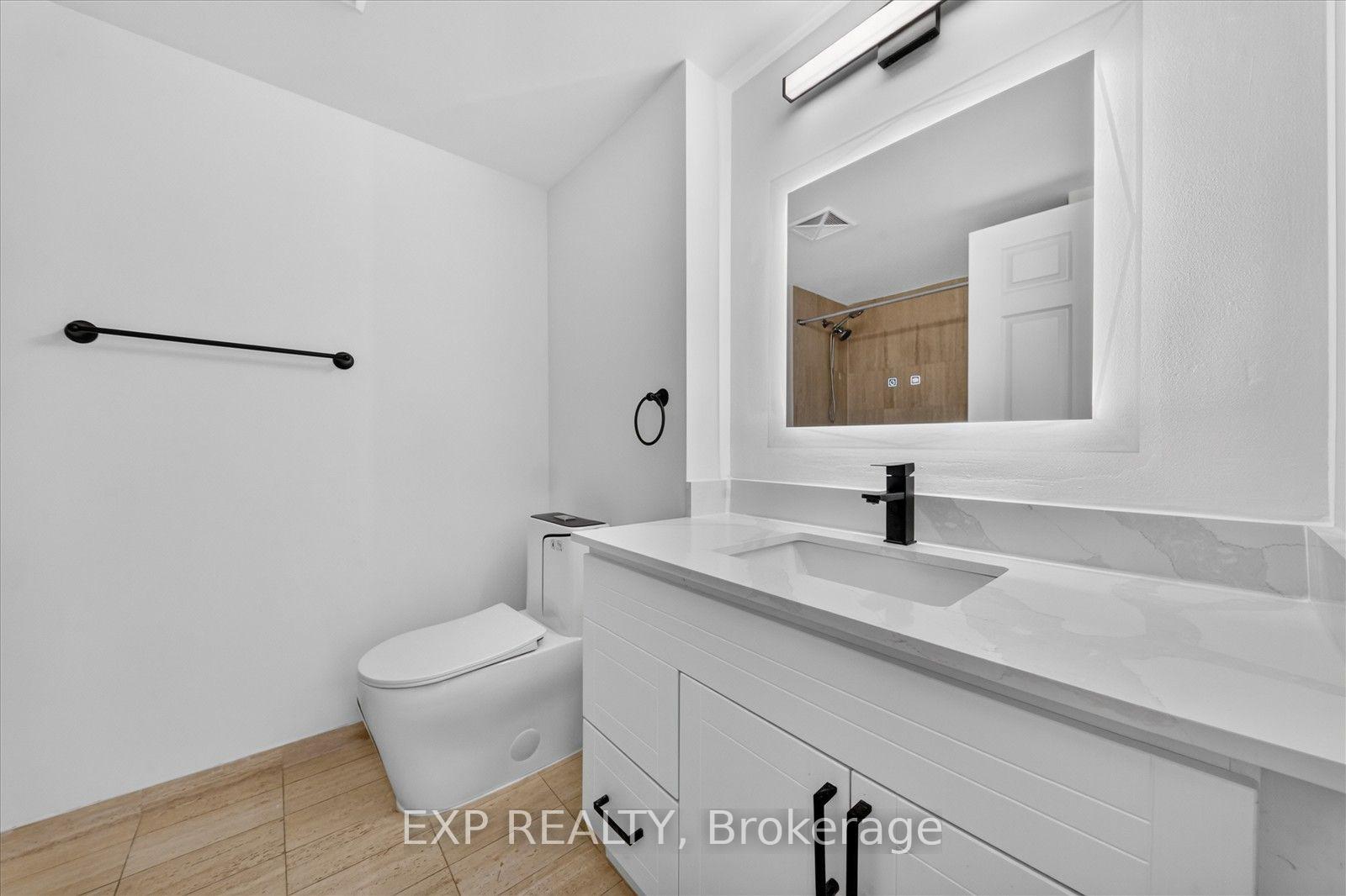 Photo 36 of Unit 2204, 7 Concorde Place, North York, Banbury-Don Mills — HOMEH