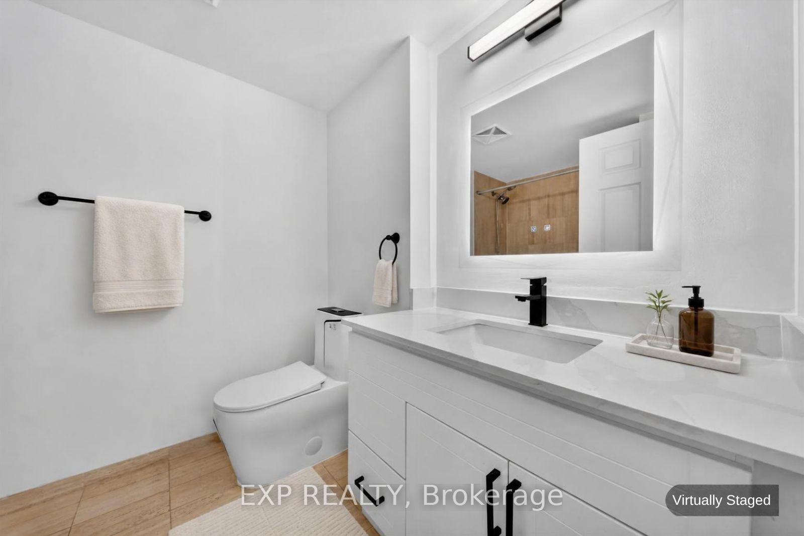 Photo 37 of Unit 2204, 7 Concorde Place, North York, Banbury-Don Mills — HOMEH