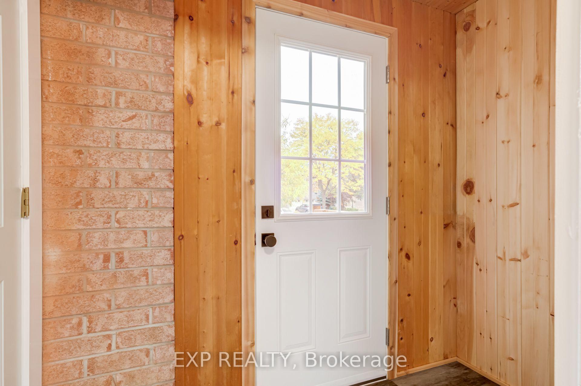 Photo 4 of 2993 Gulfstream Way, Mississauga, Meadowvale — HOMEH