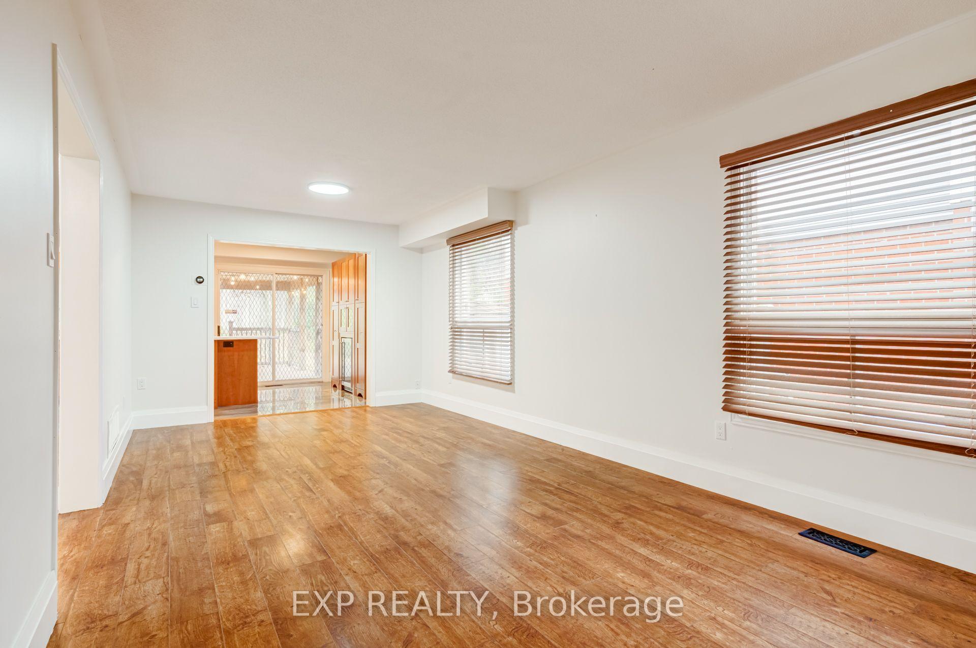 Photo 11 of 2993 Gulfstream Way, Mississauga, Meadowvale — HOMEH