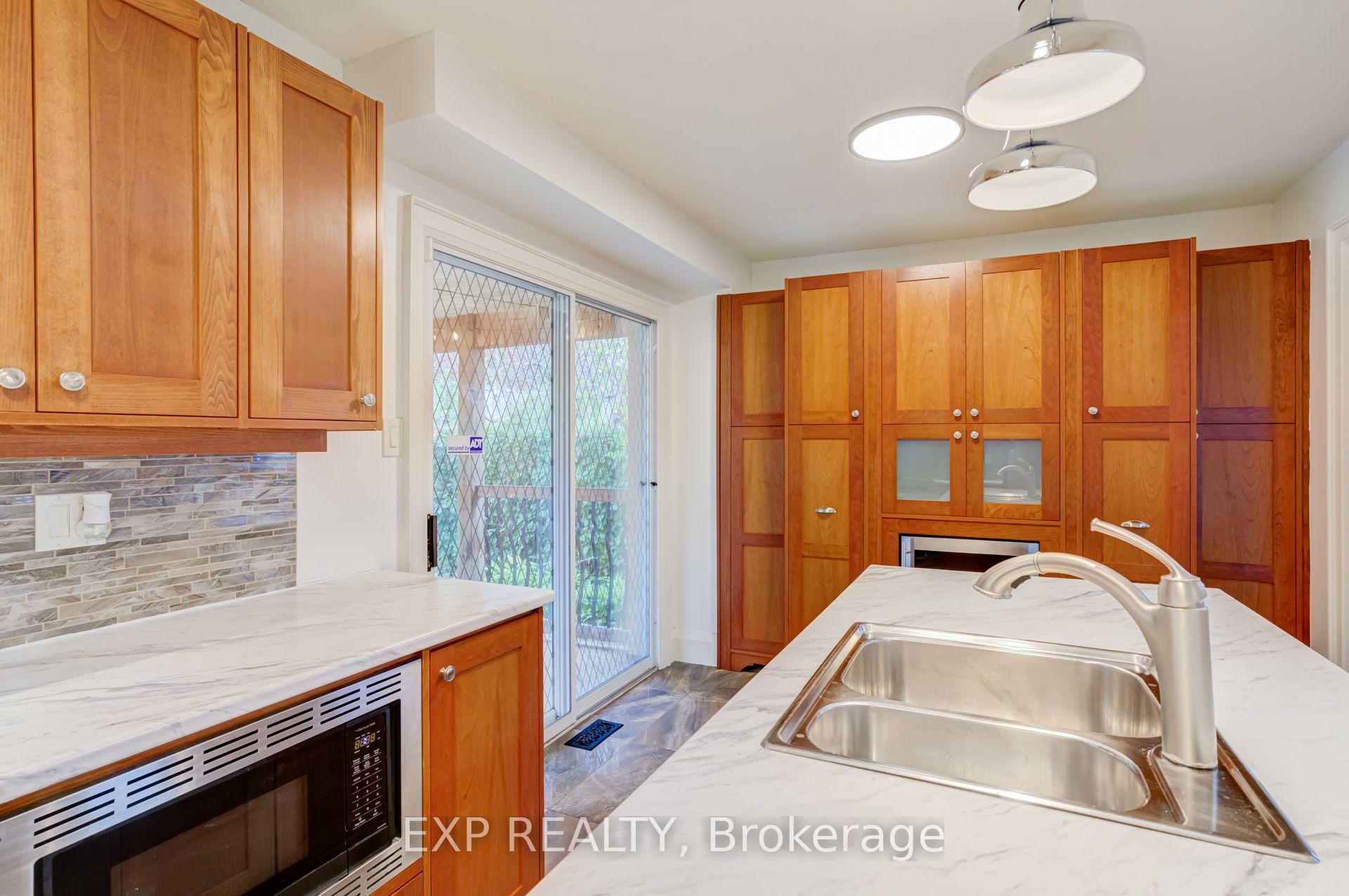 Photo 14 of 2993 Gulfstream Way, Mississauga, Meadowvale — HOMEH