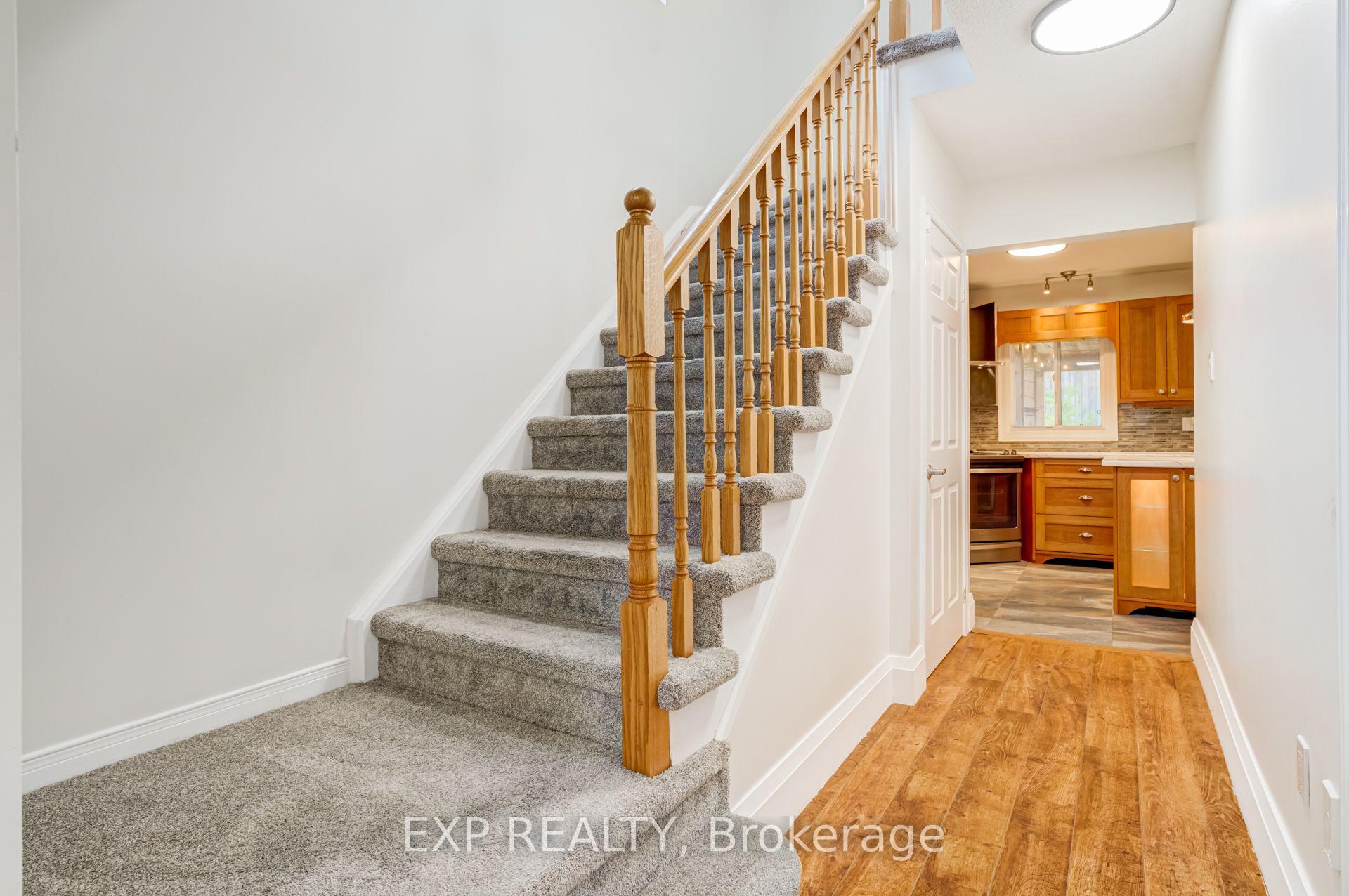 Photo 18 of 2993 Gulfstream Way, Mississauga, Meadowvale — HOMEH