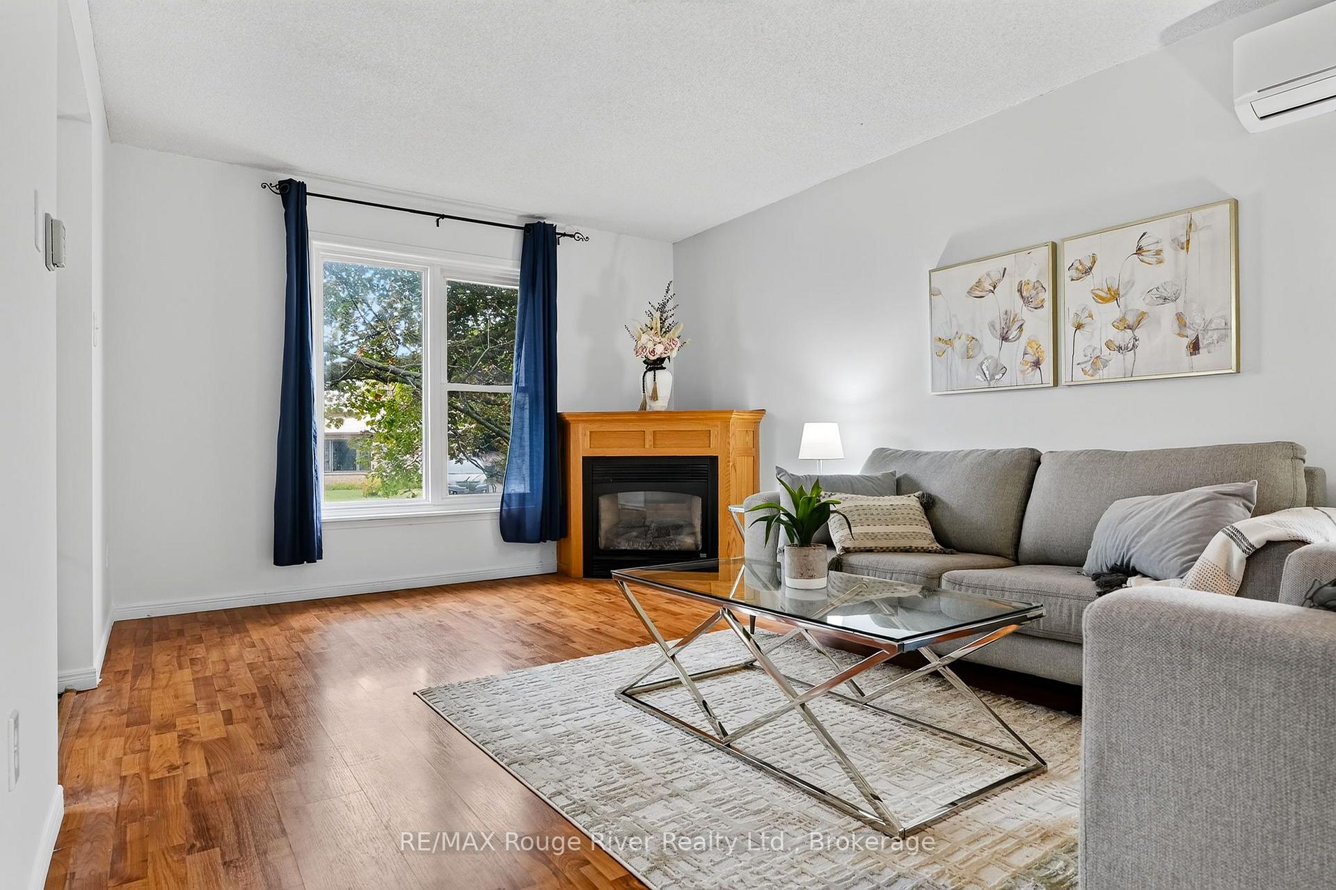 Photo 8 of 830 Ewing Court, Cobourg — HOMEH