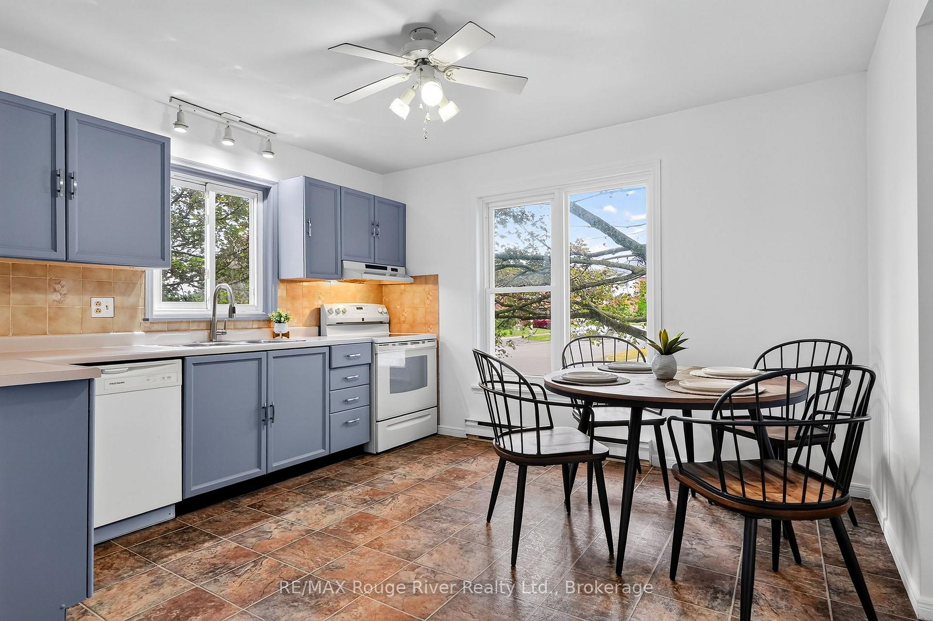 Photo 18 of 830 Ewing Court, Cobourg — HOMEH