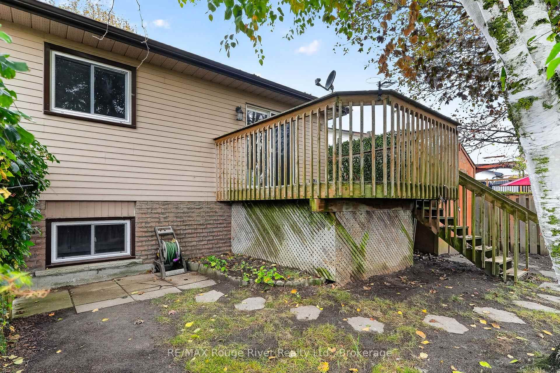 Photo 37 of 830 Ewing Court, Cobourg — HOMEH