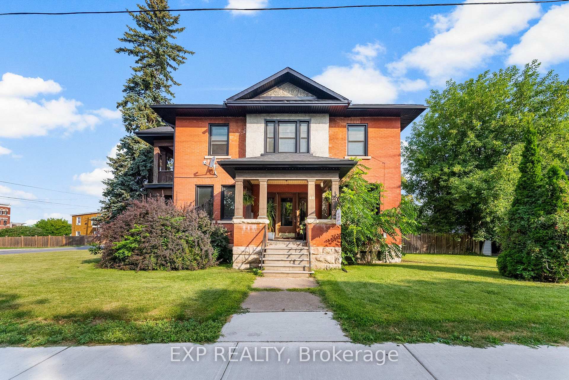 Photo of 48 Hall Avenue E