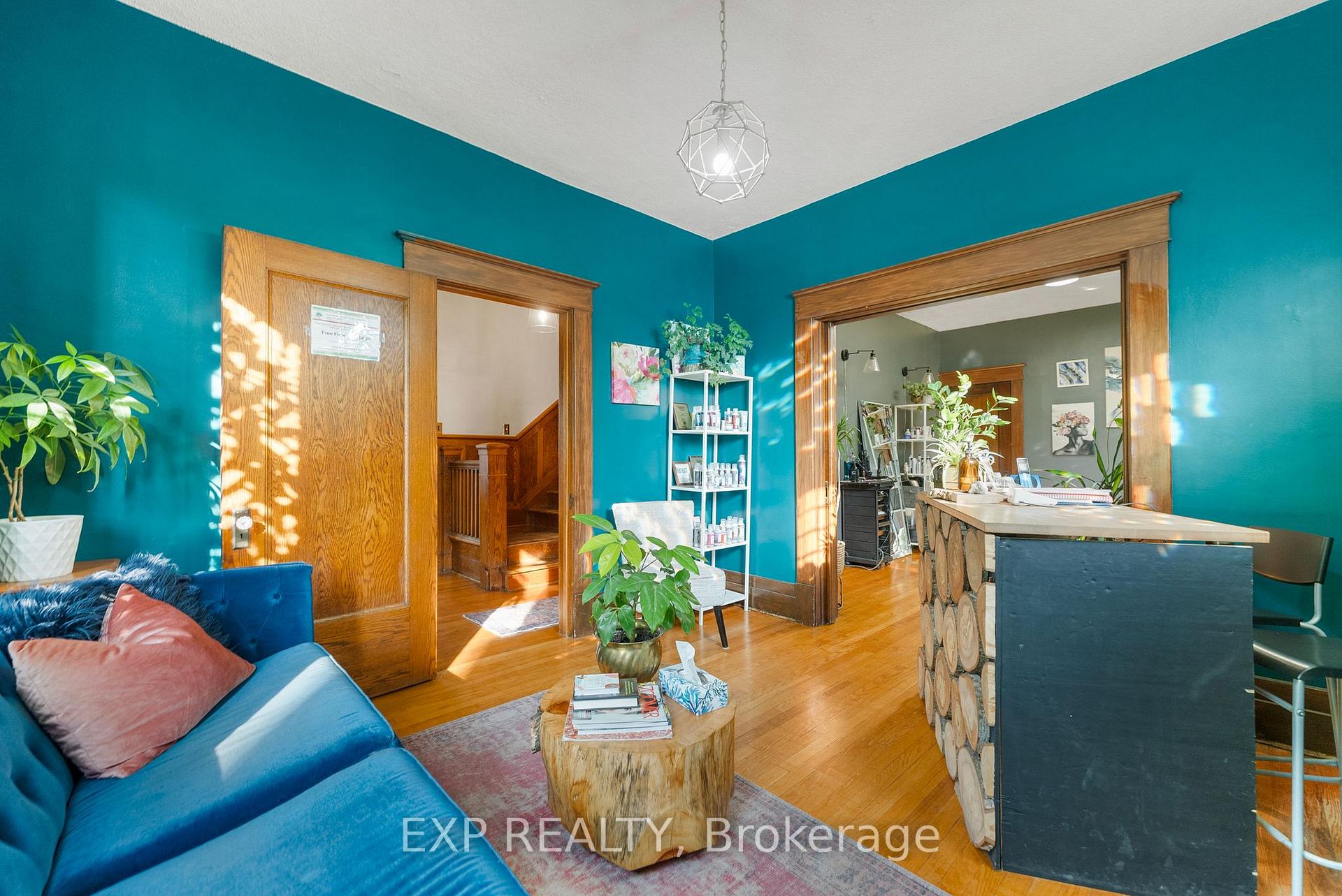 Photo 13 of 48 Hall Avenue E, Renfrew, Renfrew — HOMEH