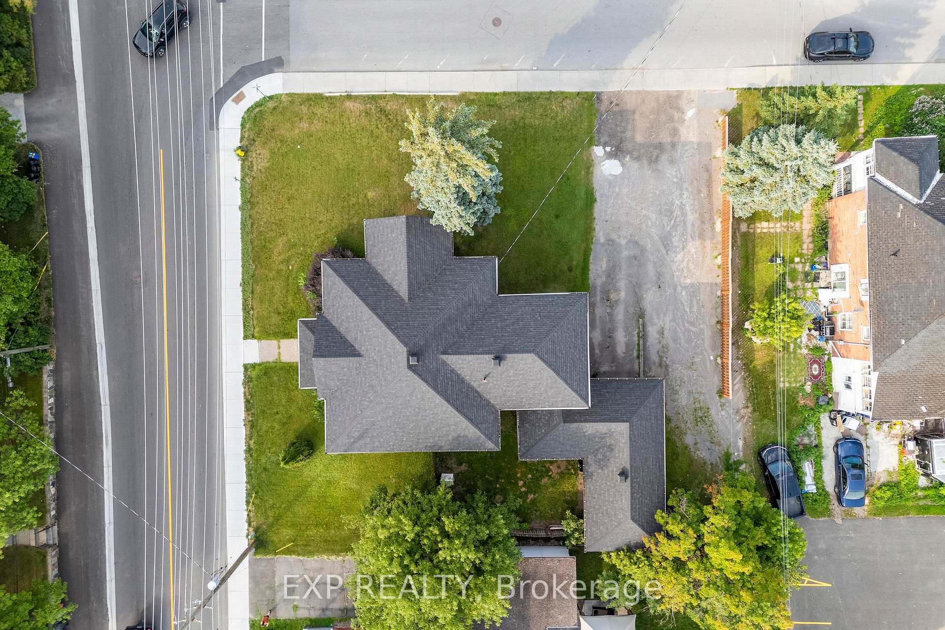 Photo 45 of 48 Hall Avenue E, Renfrew, Renfrew — HOMEH