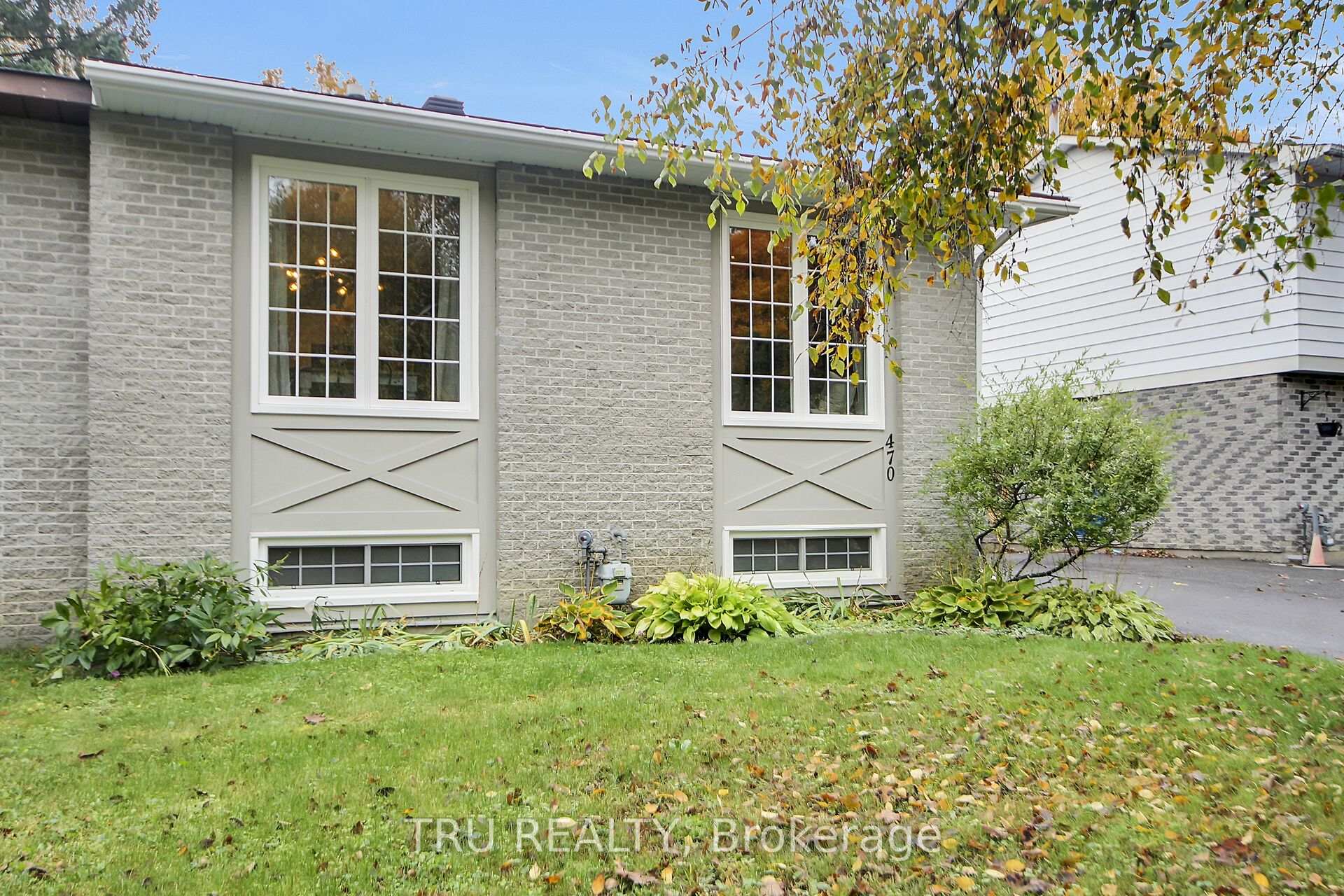 Photo 2 of 470 Joseph Street, Carleton Place, Carleton Place — HOMEH