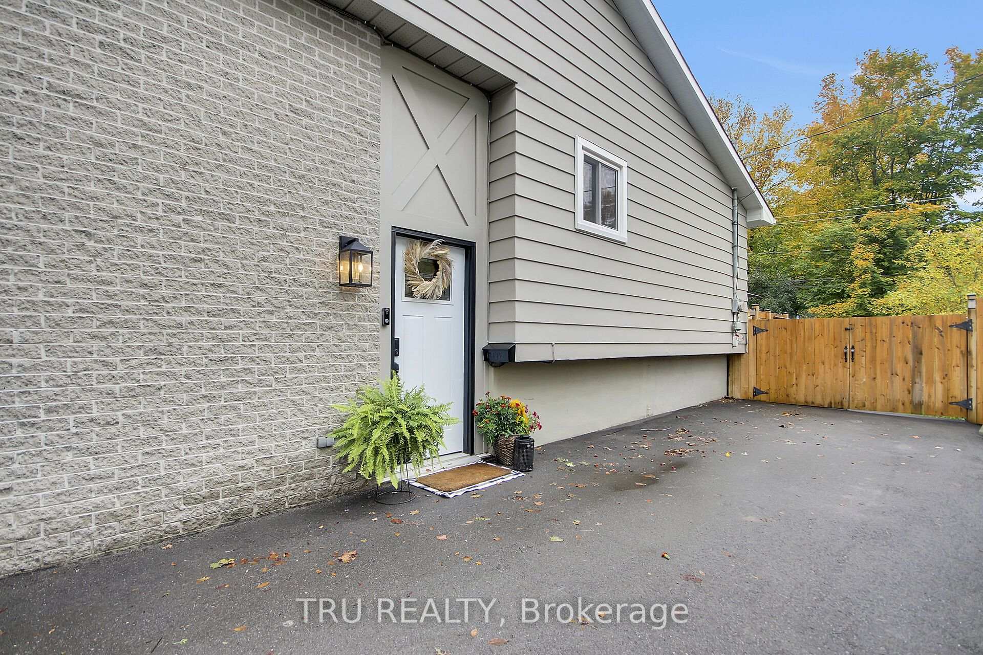 Photo 3 of 470 Joseph Street, Carleton Place, Carleton Place — HOMEH