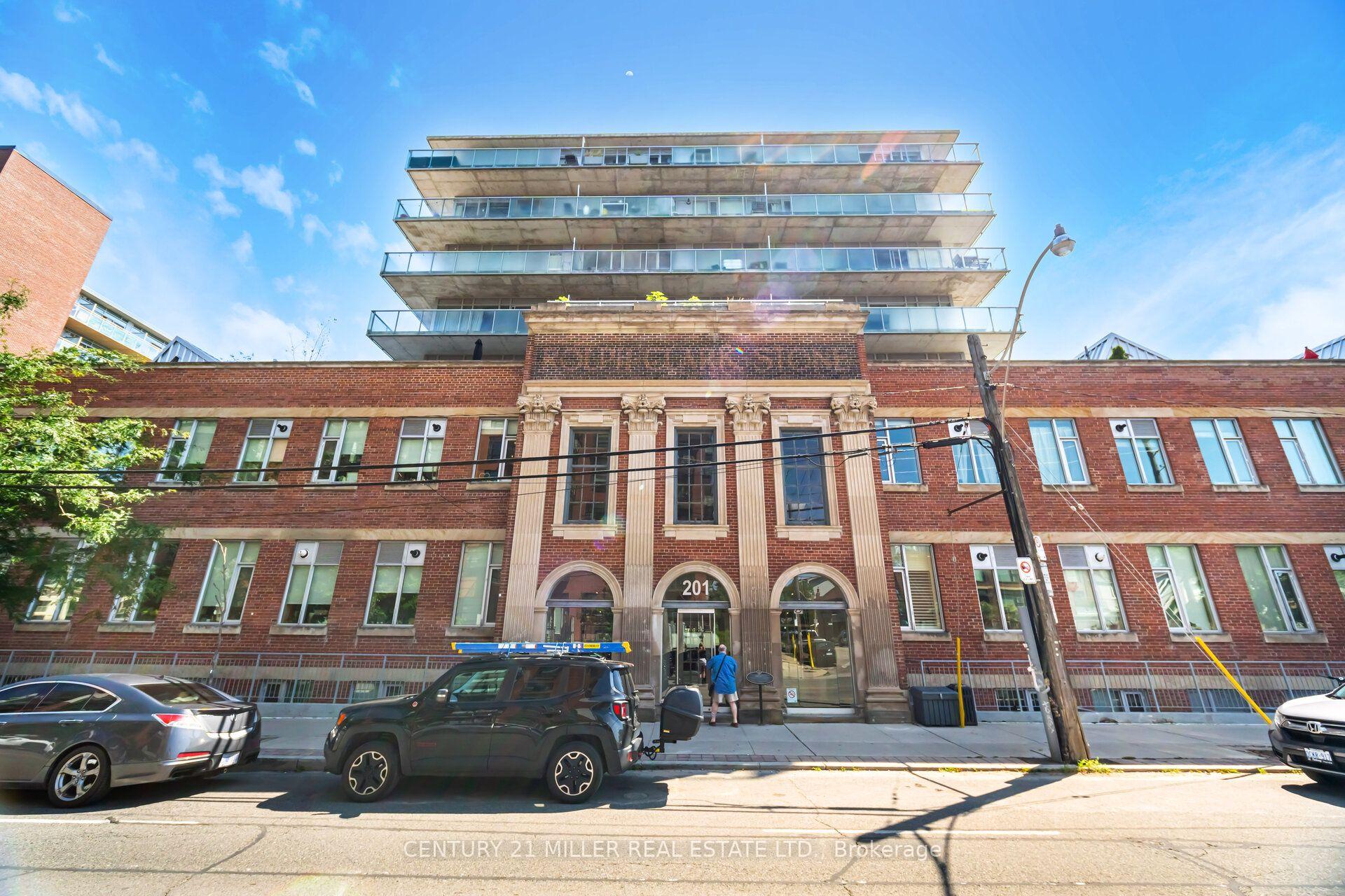 Photo of Unit 123, 201 Carlaw Avenue
