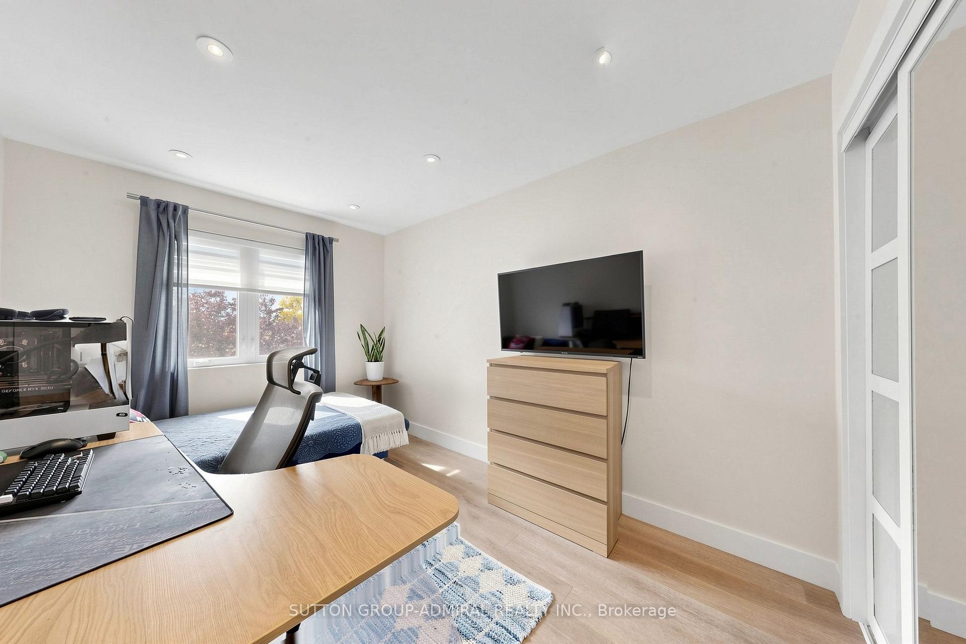 Photo 52 of 676 Vaughan Road, Toronto, Oakwood Village — HOMEH