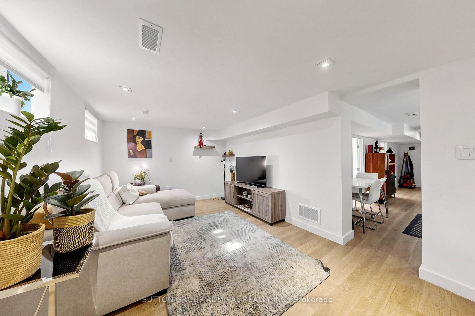 Photo 58 of 676 Vaughan Road, Toronto, Oakwood Village — HOMEH