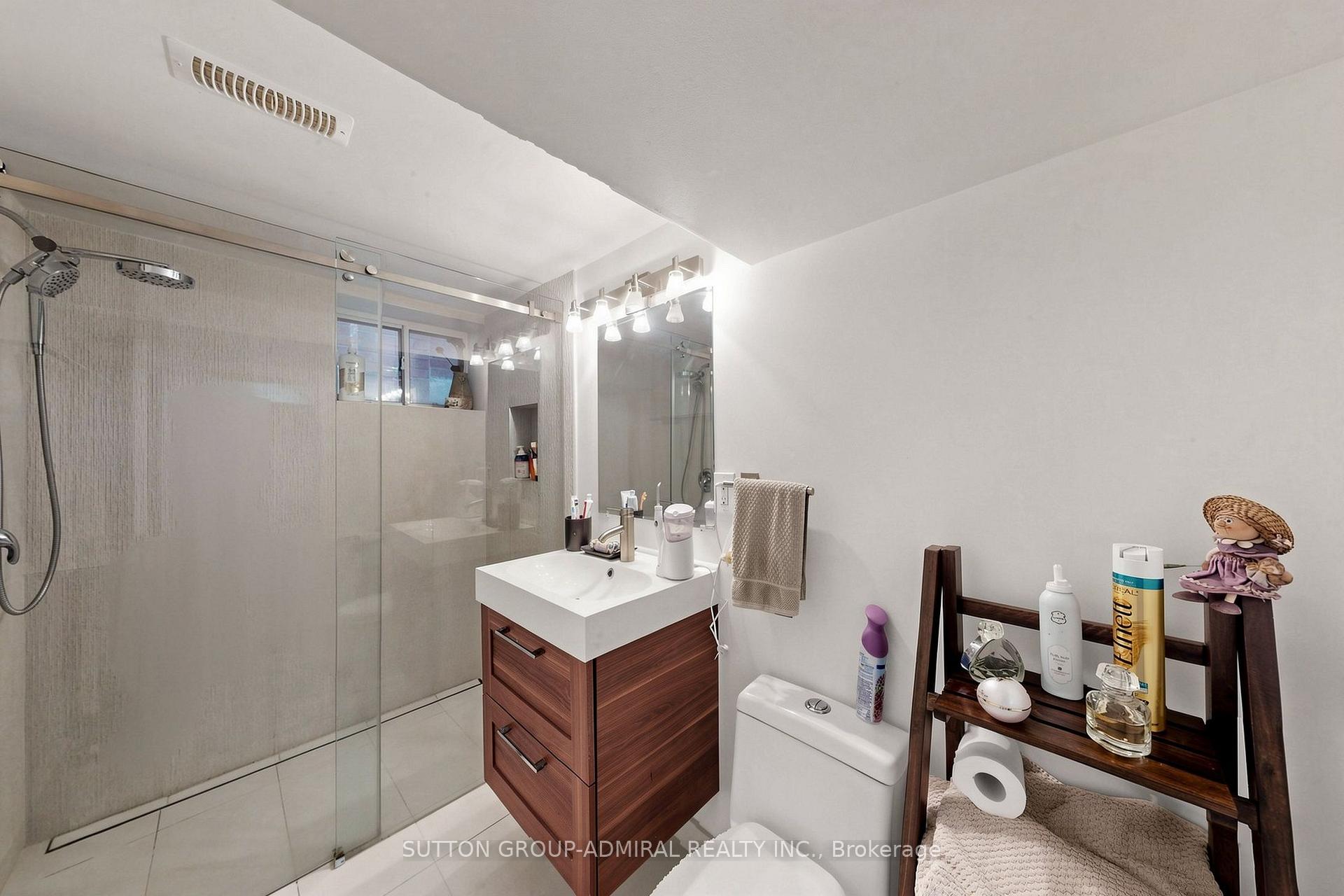 Photo 65 of 676 Vaughan Road, Toronto, Oakwood Village — HOMEH
