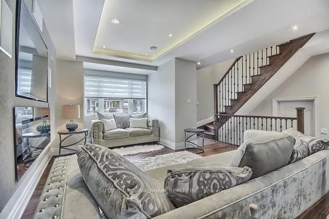 Photo 3 of 676 Vaughan Road, Toronto, Oakwood Village — HOMEH