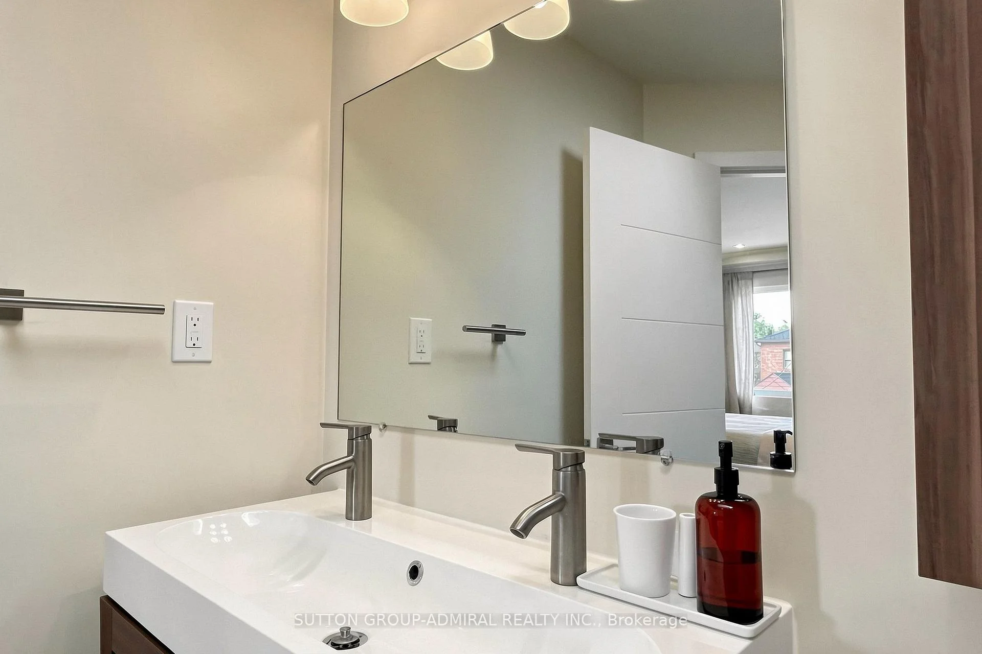 Photo 49 of 676 Vaughan Road, Toronto, Oakwood Village — HOMEH
