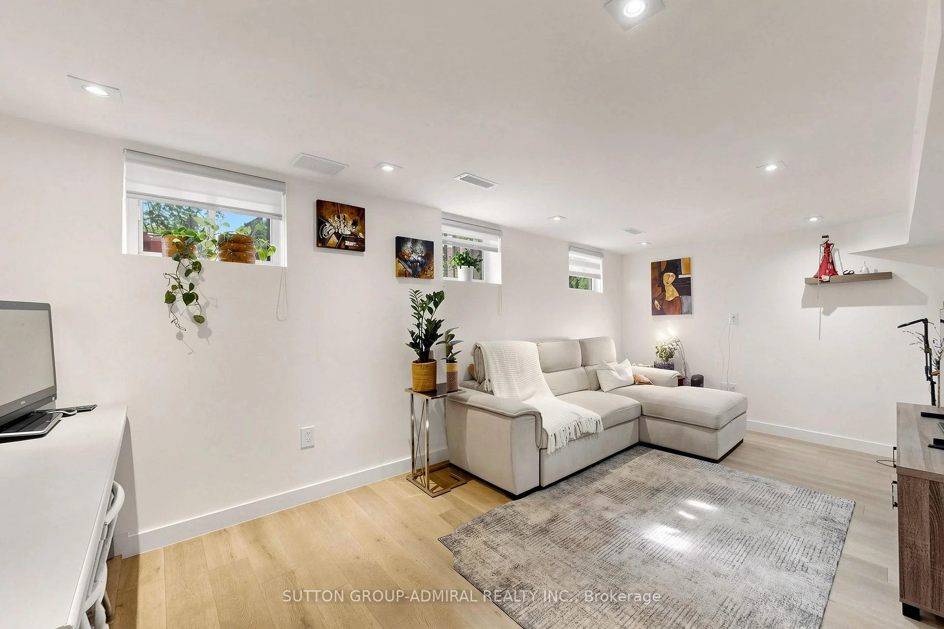 Photo 57 of 676 Vaughan Road, Toronto, Oakwood Village — HOMEH