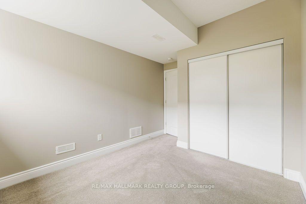 Photo 14 of 535 Ozawa Private, Ottawa, CFB Rockcliffe and Area — HOMEH