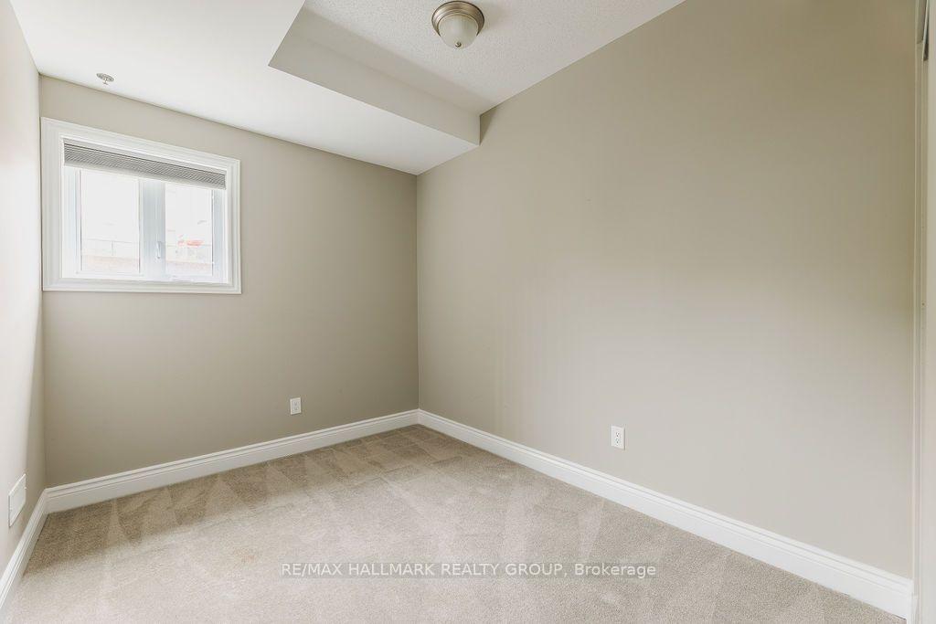 Photo 16 of 535 Ozawa Private, Ottawa, CFB Rockcliffe and Area — HOMEH