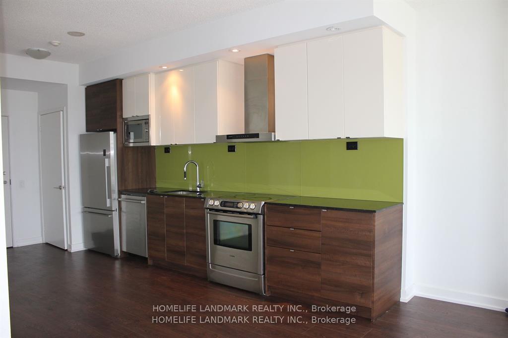 Photo 4 of Unit 2517, 121 Mcmahon Drive, North York, Bayview Village — HOMEH