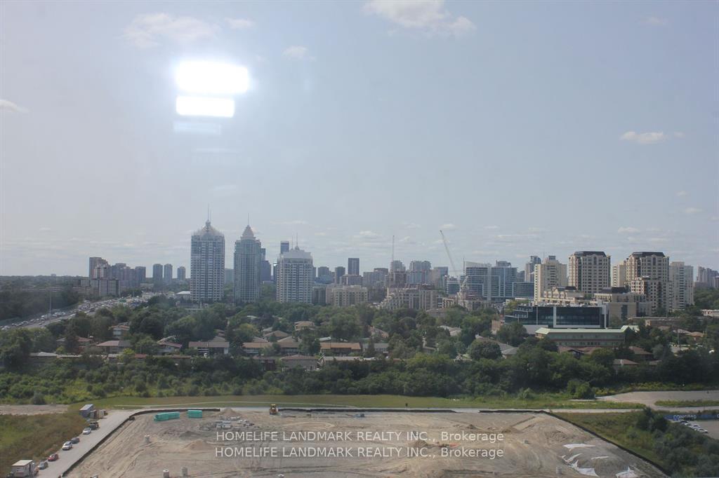 Photo 13 of Unit 2517, 121 Mcmahon Drive, North York, Bayview Village — HOMEH